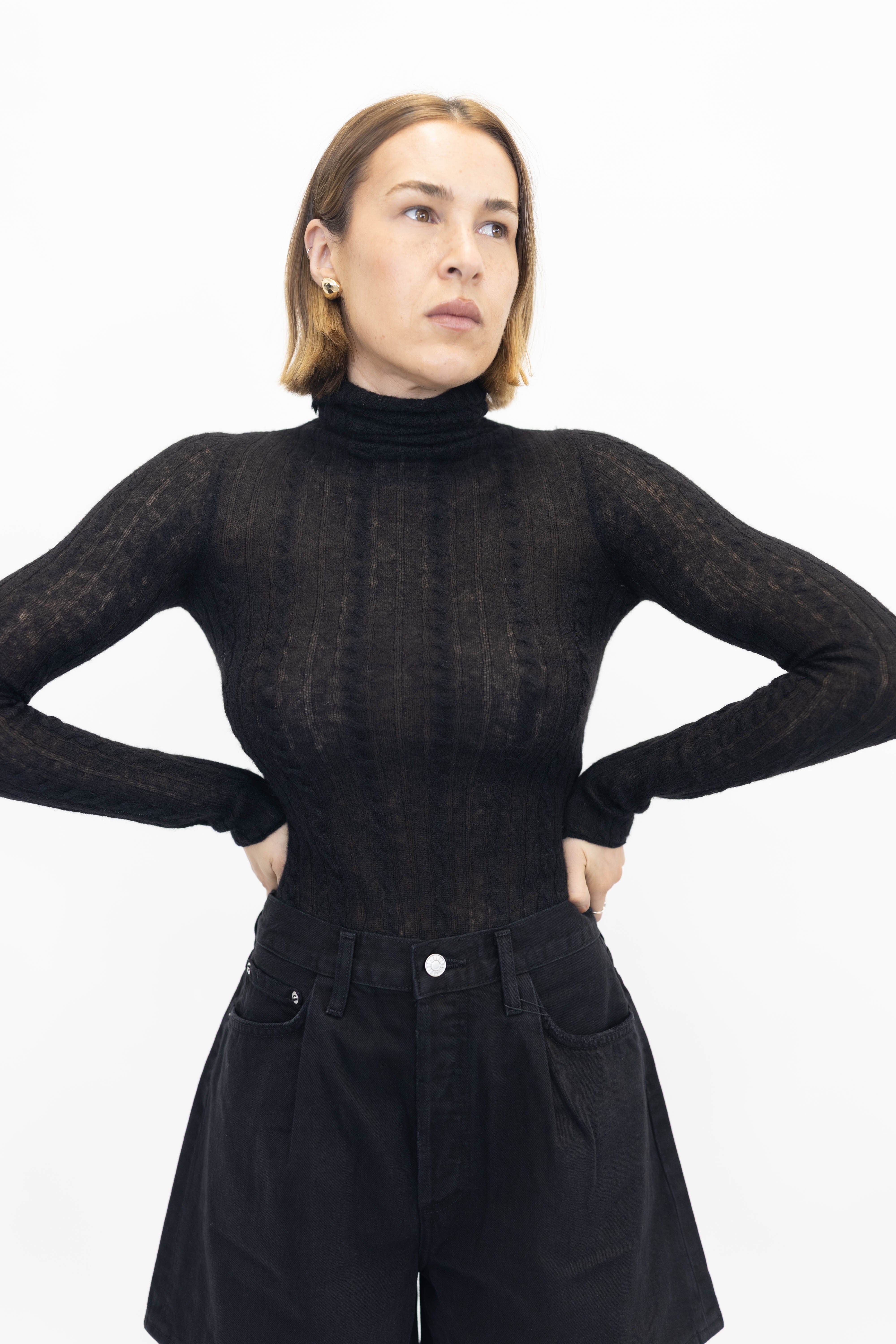 MARGIE TOP IN BLACK TOP HAIKURE 