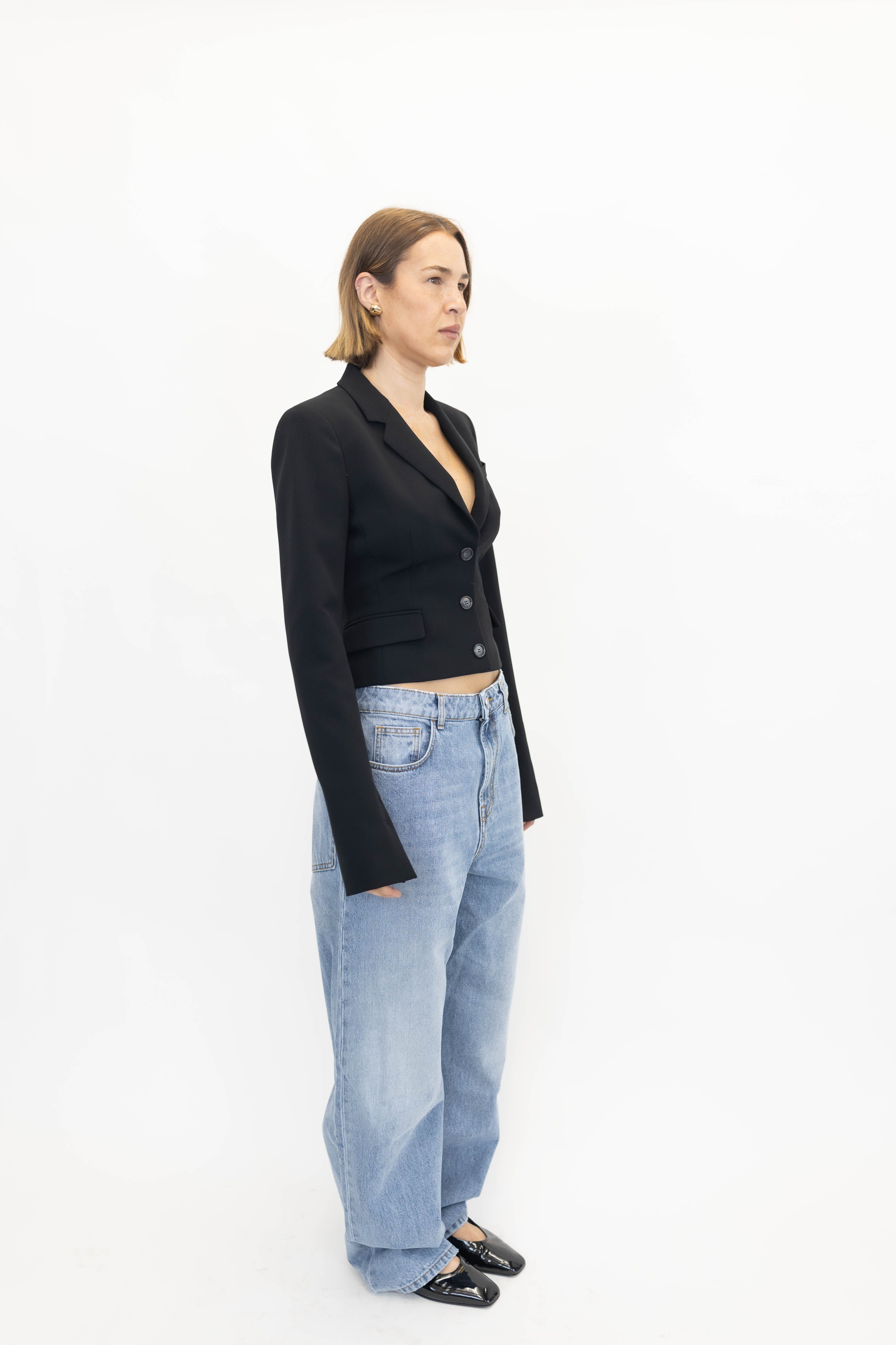 ZEFIRA FITTED MICRO BLAZER IN BLACK BLAZER THE ANDAMANE 