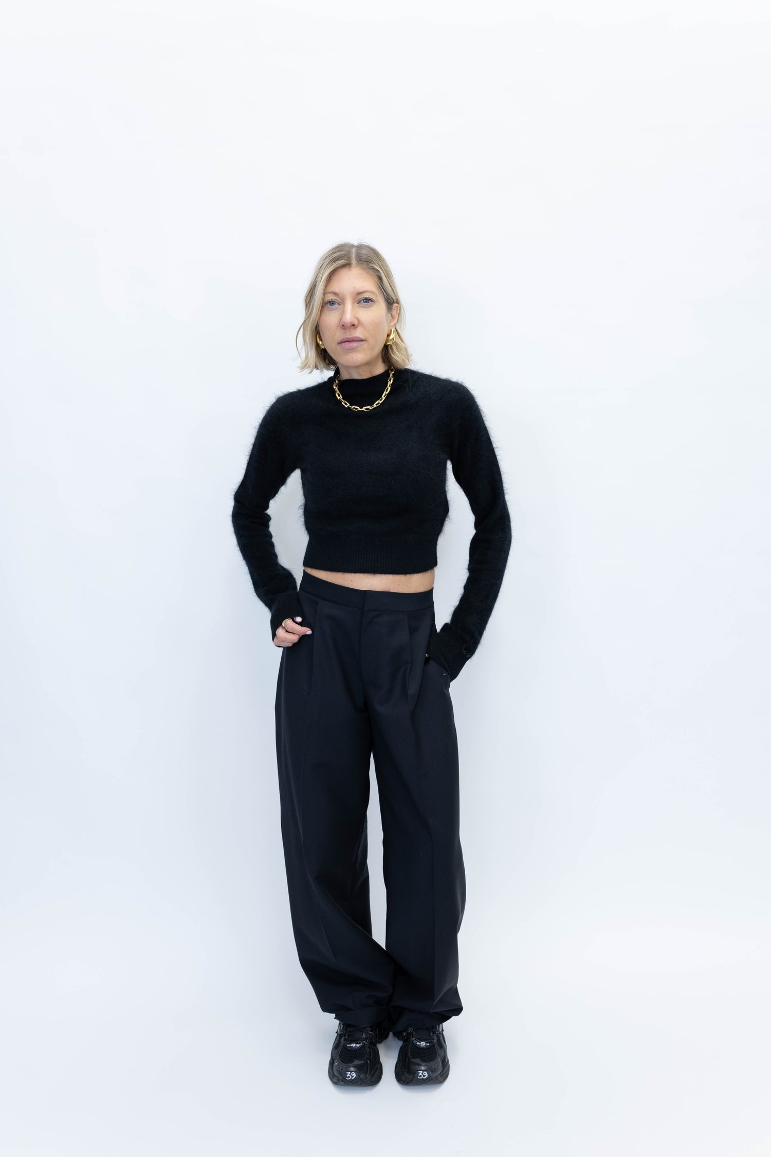 GUBBIO CASHMERE KNIT IN BLACK SWEATER MAXMARA 