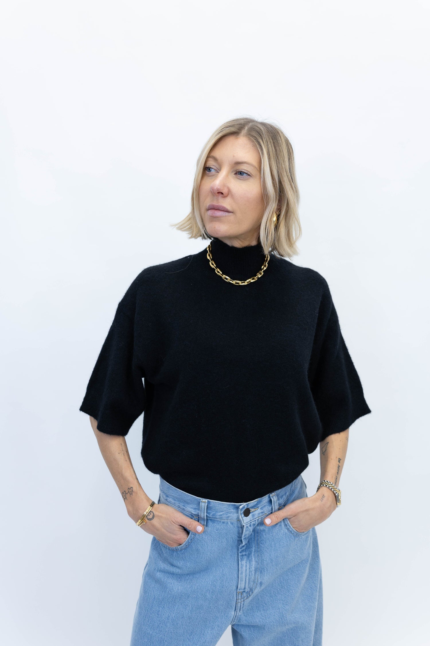 IDELL SWEATER IN BLACK SWEATER ONE&OTHER 