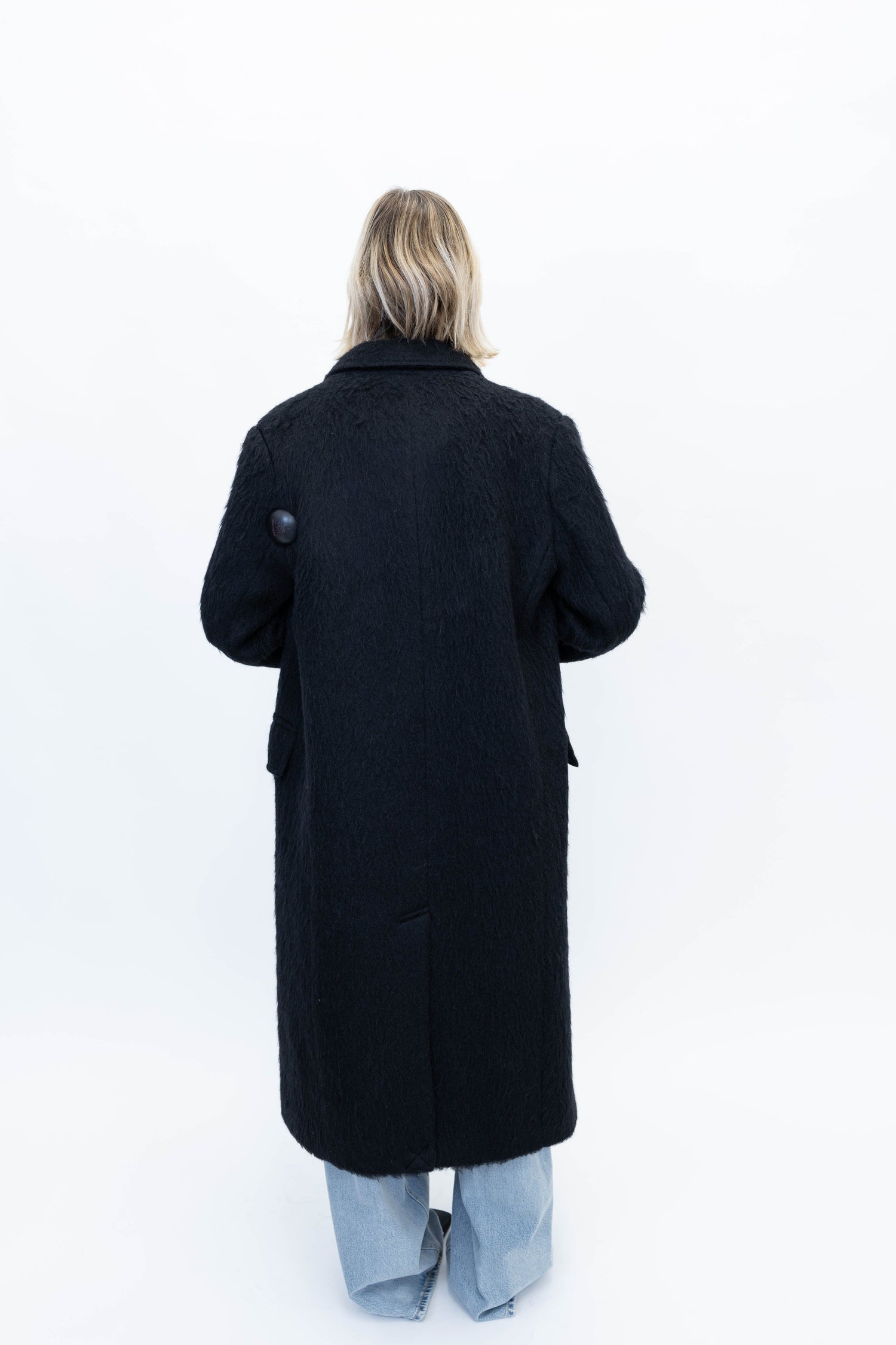 ESSA COAT COAT STAND STUDIO 