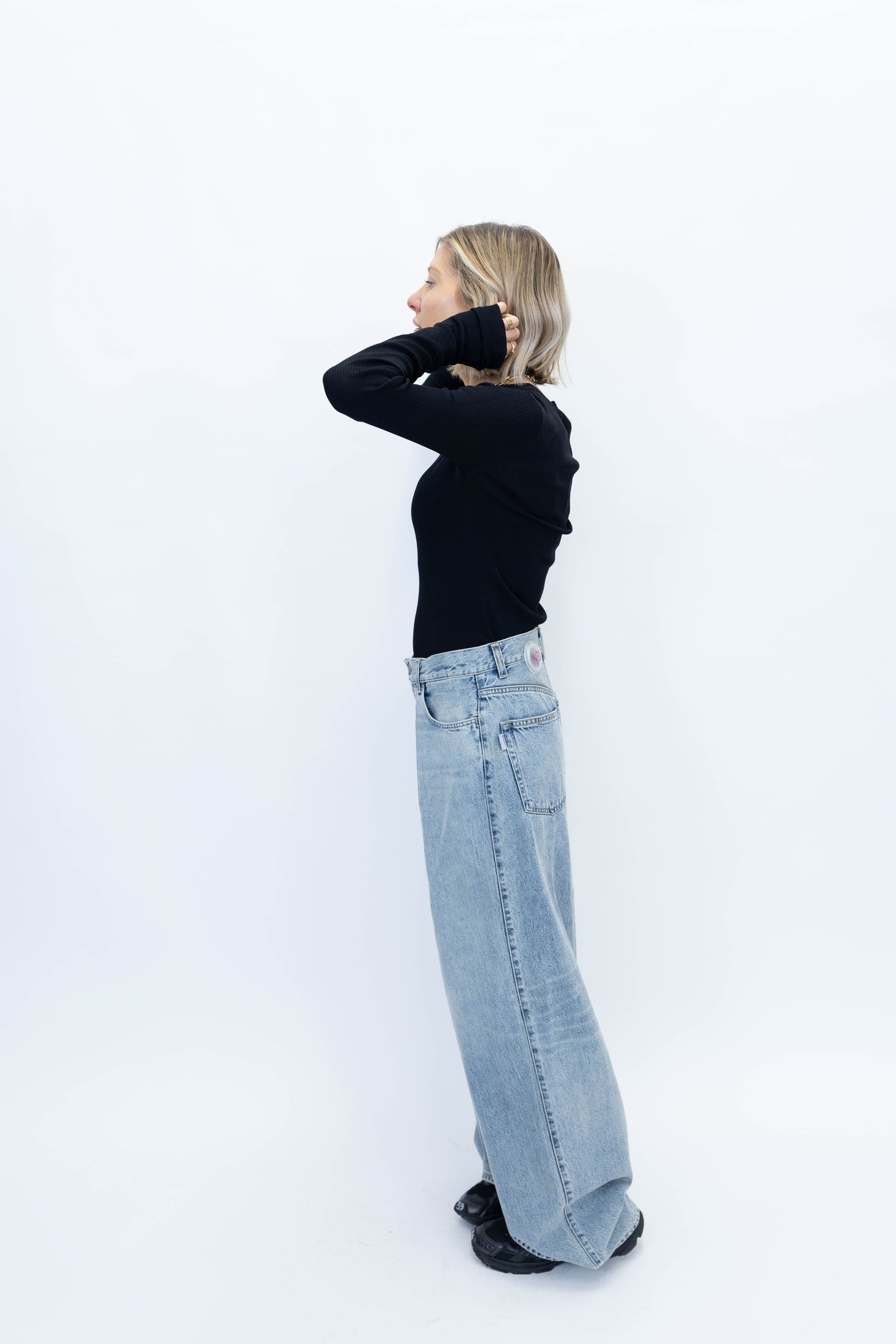 CANDY JEANS IN AUTHENTIC LAX JEANS HAIKURE 