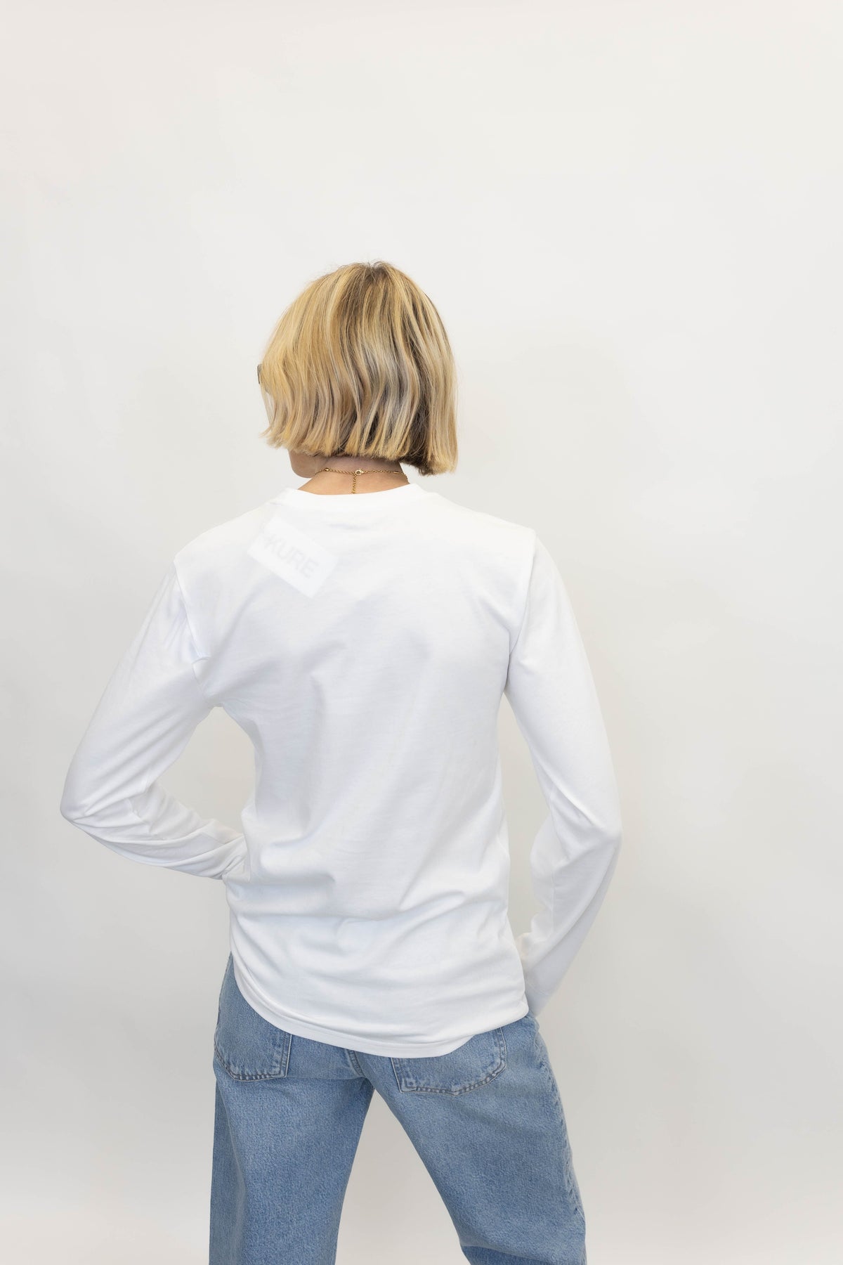 LONGSLEEVE POCKET T-SHIRT IN WHITE T-SHIRT CARHARTT 