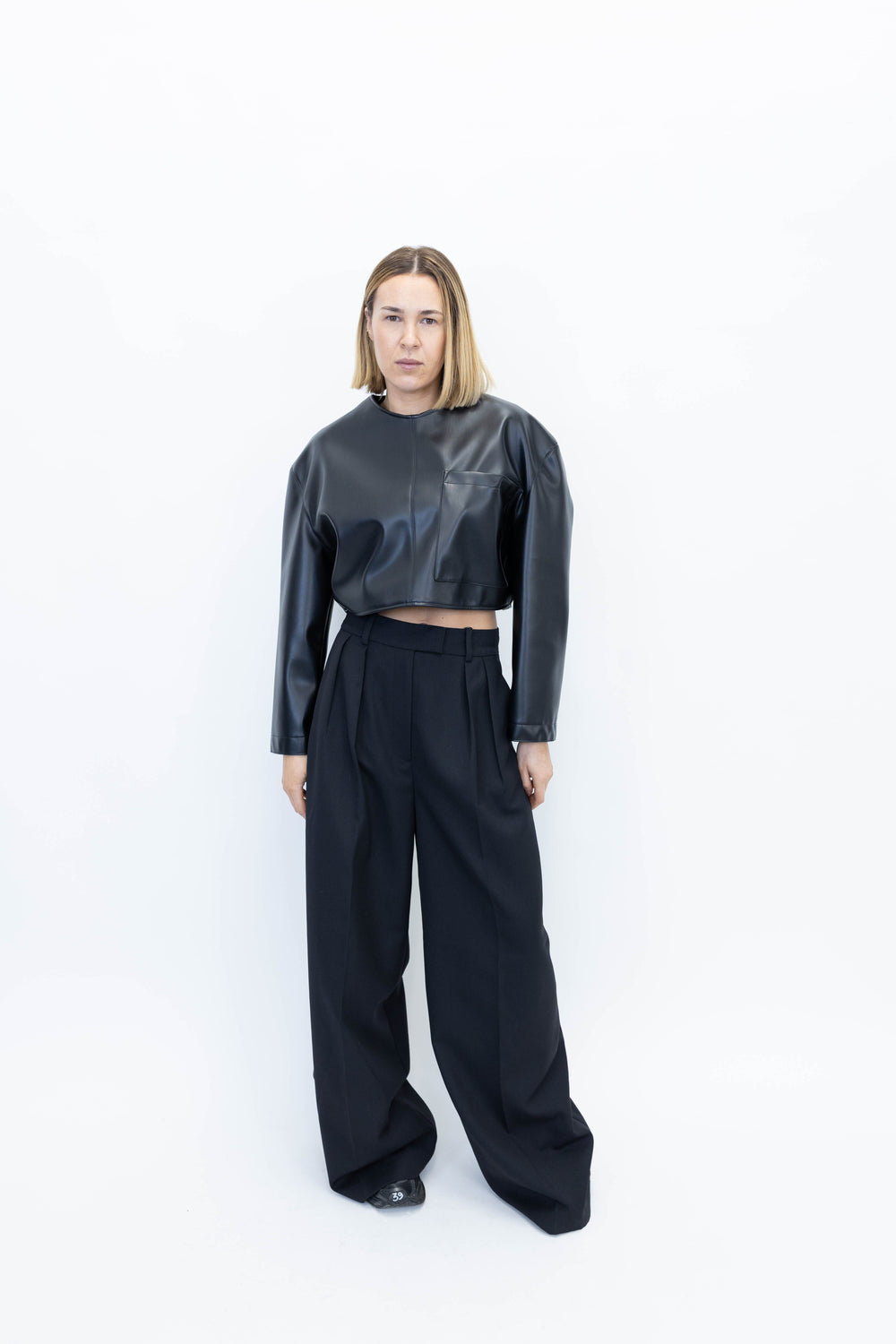 FAUX LEATHER TOP TOP STUDIO CUT 