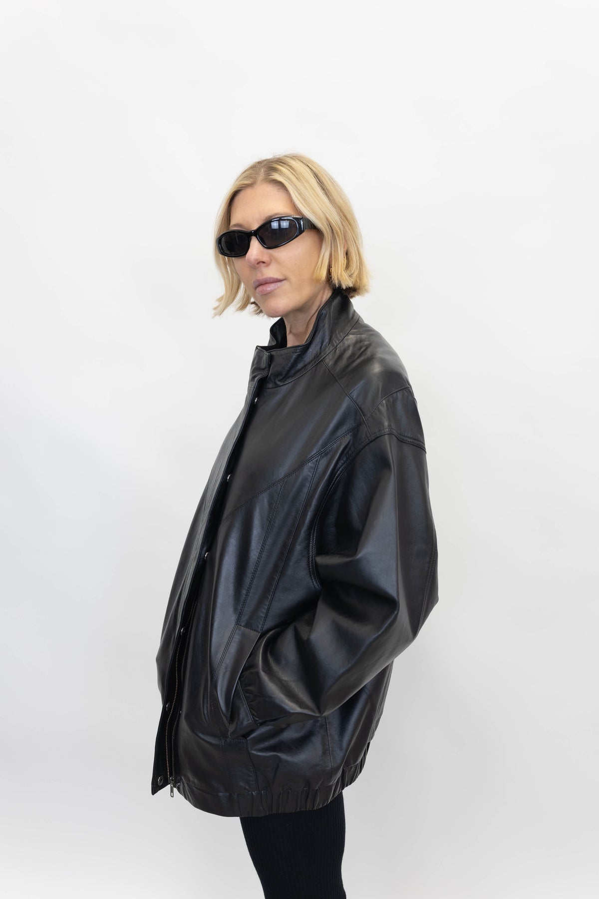 THE GARMENT SOHO BOMBER IN BLACK JACKET THE GARMENT 