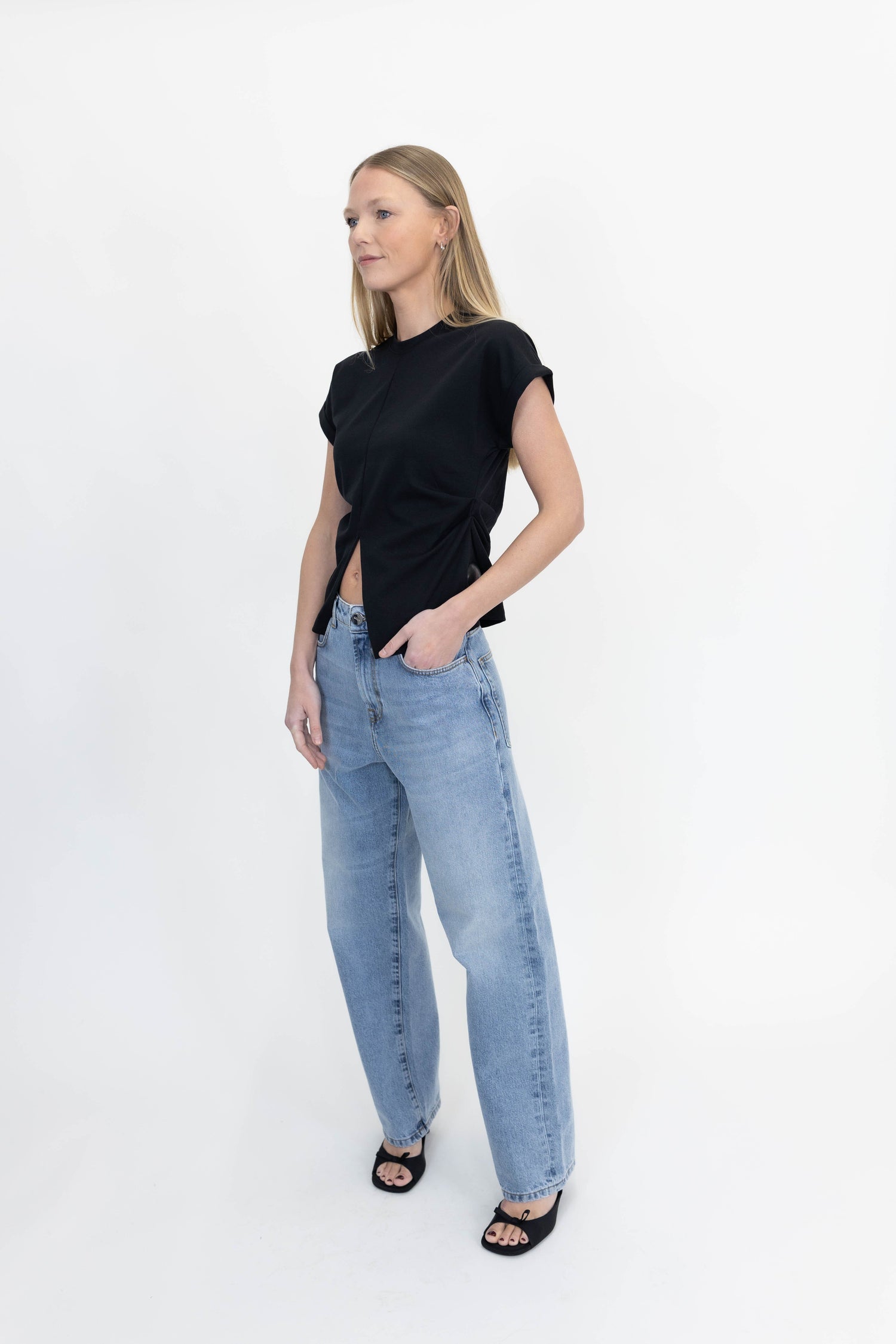 T-SHIRT SS SLIT IN BLACK T-SHIRT LA PISCINE 