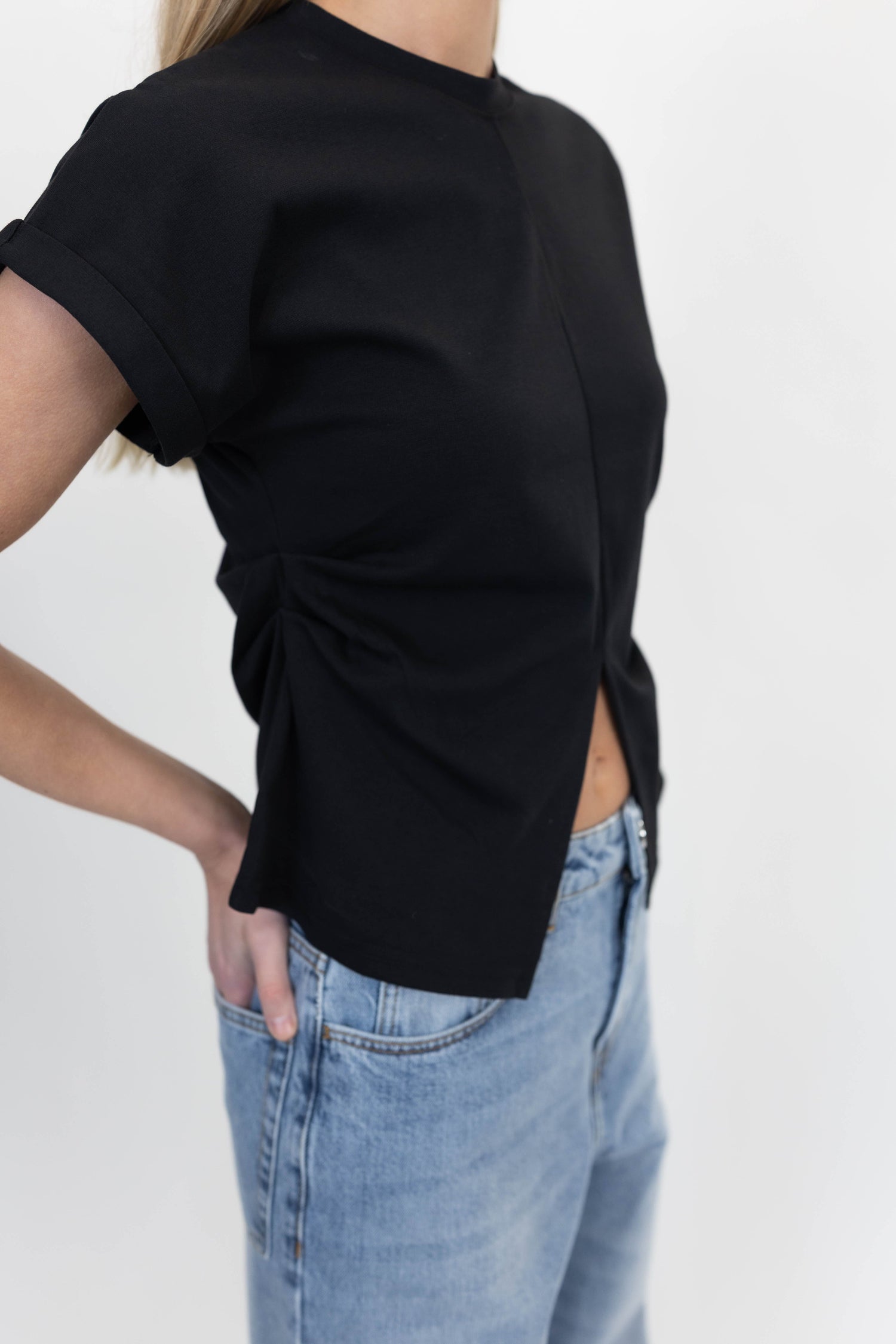 T-SHIRT SS SLIT IN BLACK T-SHIRT LA PISCINE 