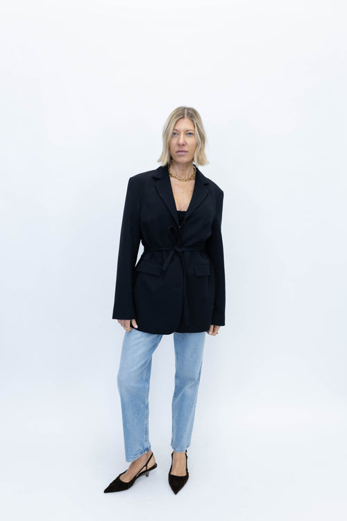 THEOULE BLAZER IN BLACK