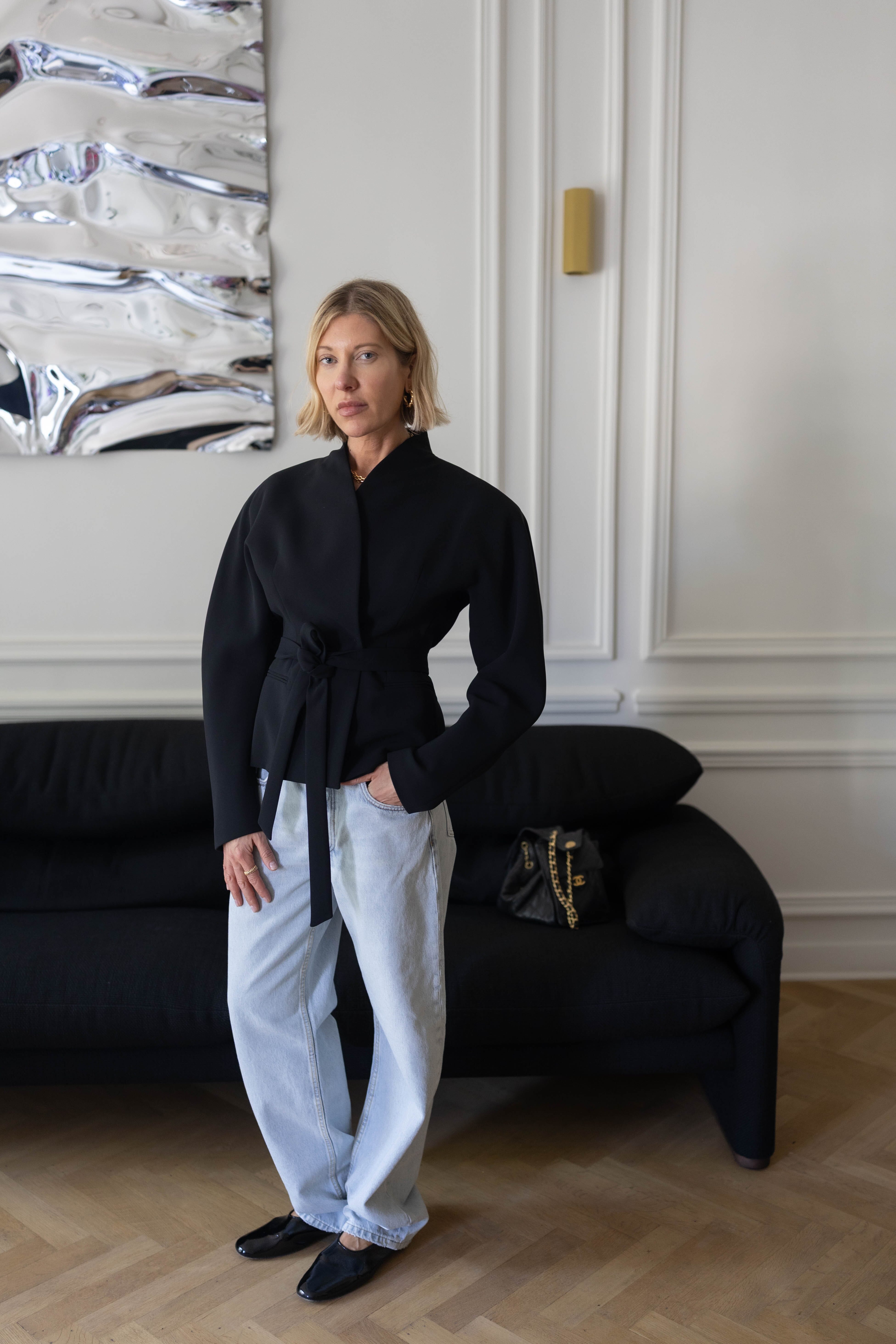 MARGAUX ROUNDED SHOULDER JACKET IN BLACK JACKET THE ANDAMANE 