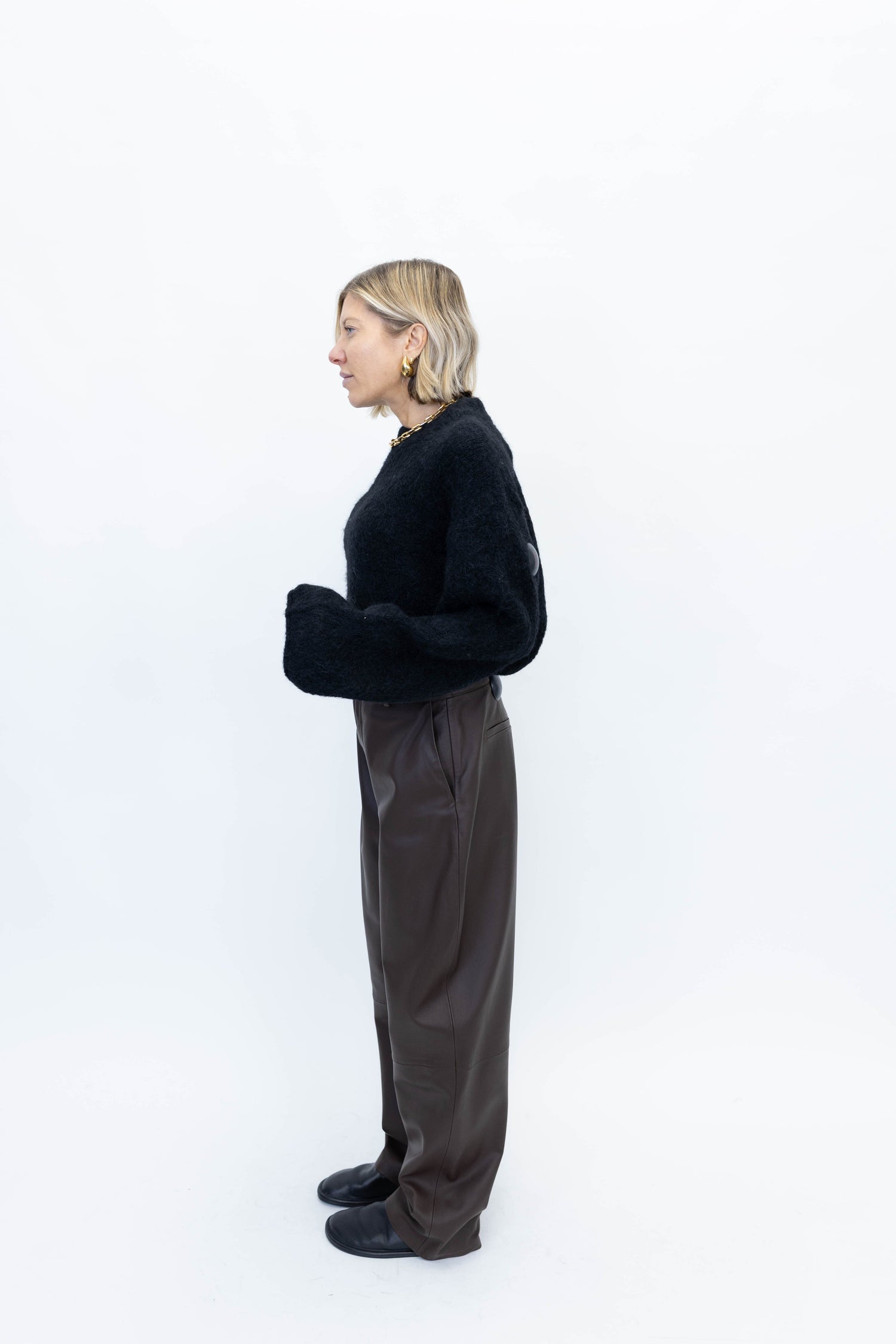 CULT KNIT O-NECK KNIT OVAL SQUARE 