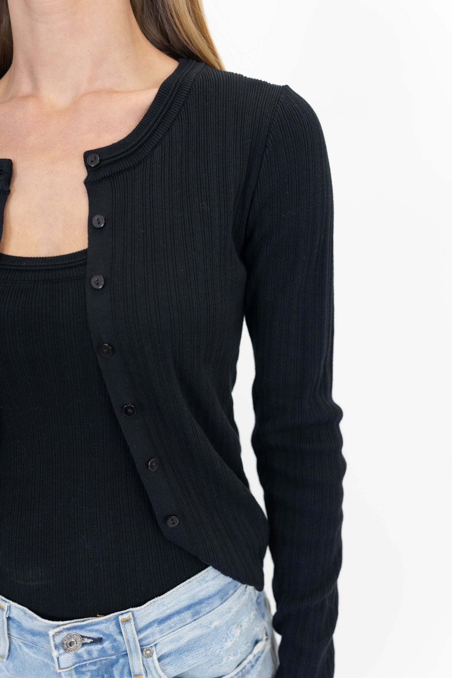 BROOKS KNIT BLOUSE IN BLACK KNIT HERSKIND 