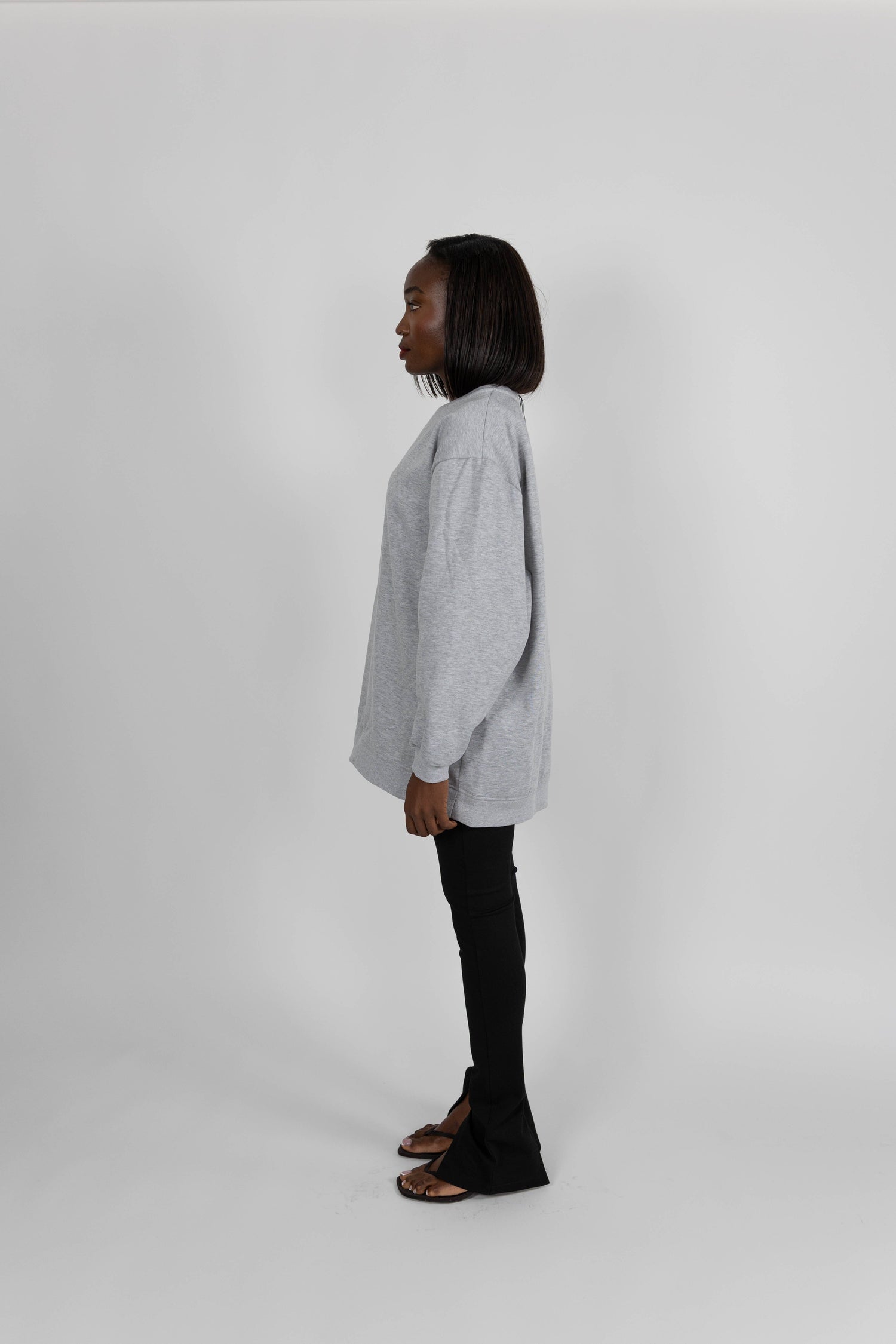 JACKIE OVERSIZED SWEATSHIRT SWEAT-SHIRT . 