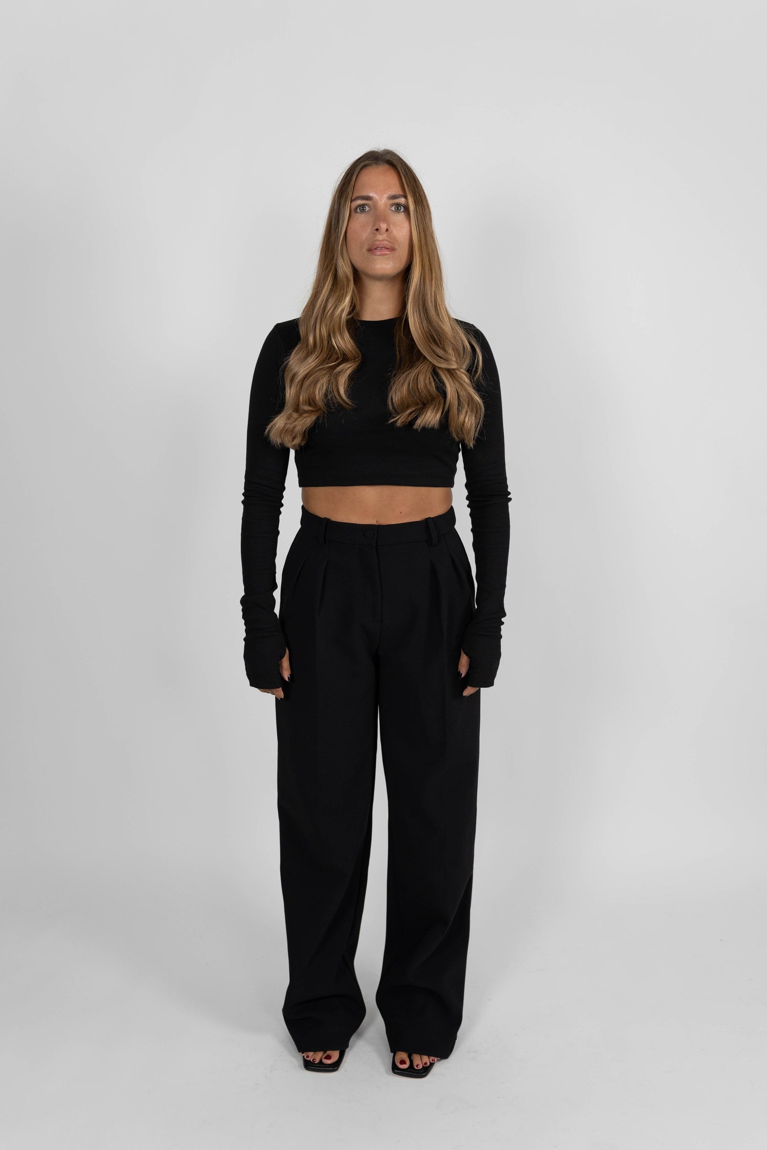 ALESS HEAVY PANTS PANT KURE 