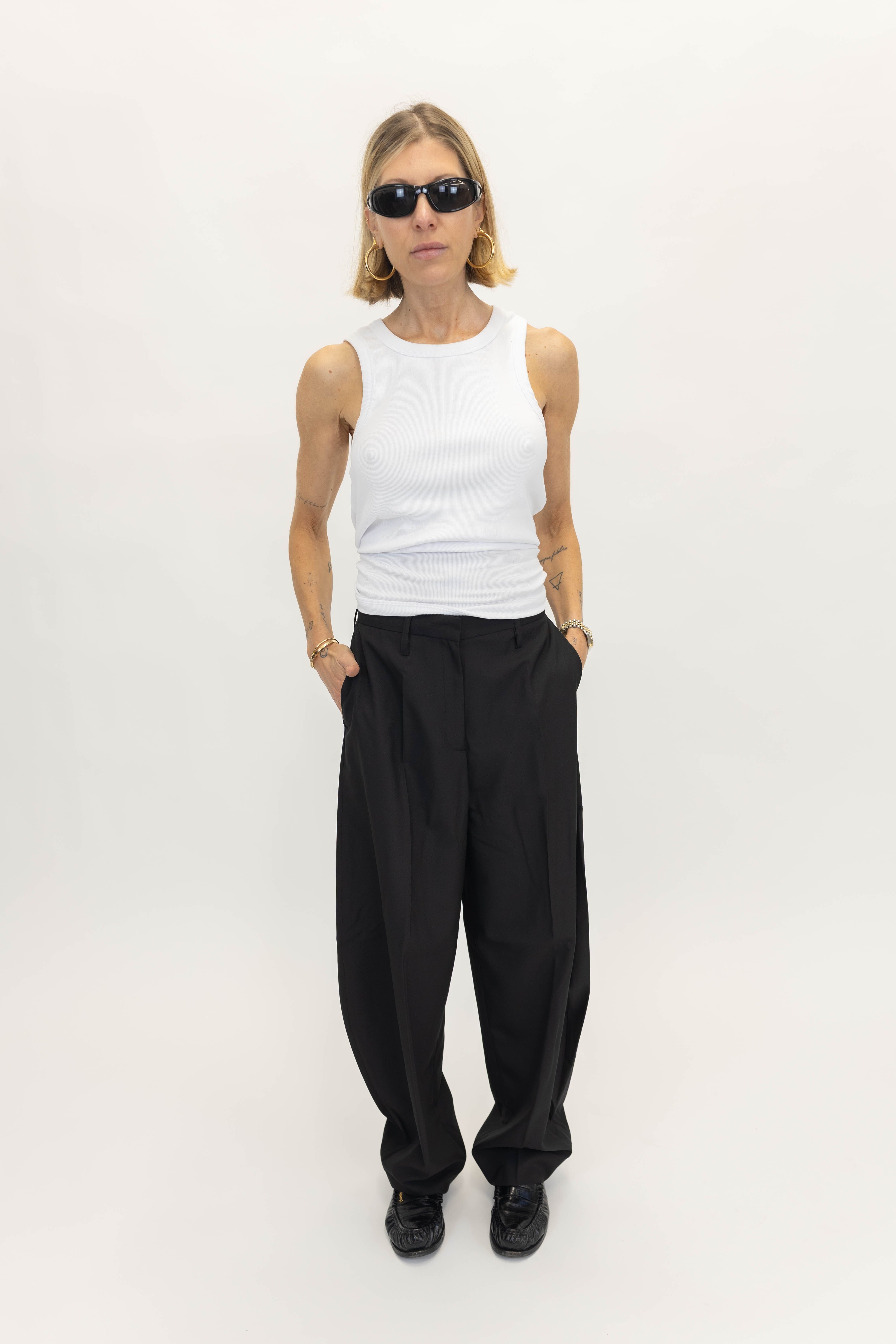 DANTE MID WAIST PANTS IN BLACK PANTS HERSKIND 