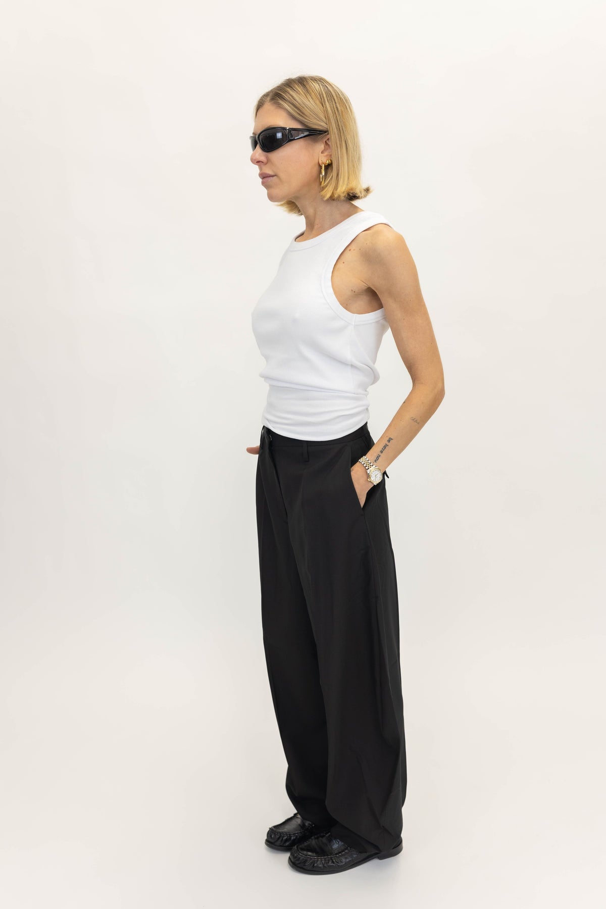 DANTE MID WAIST PANTS IN BLACK PANTS HERSKIND 