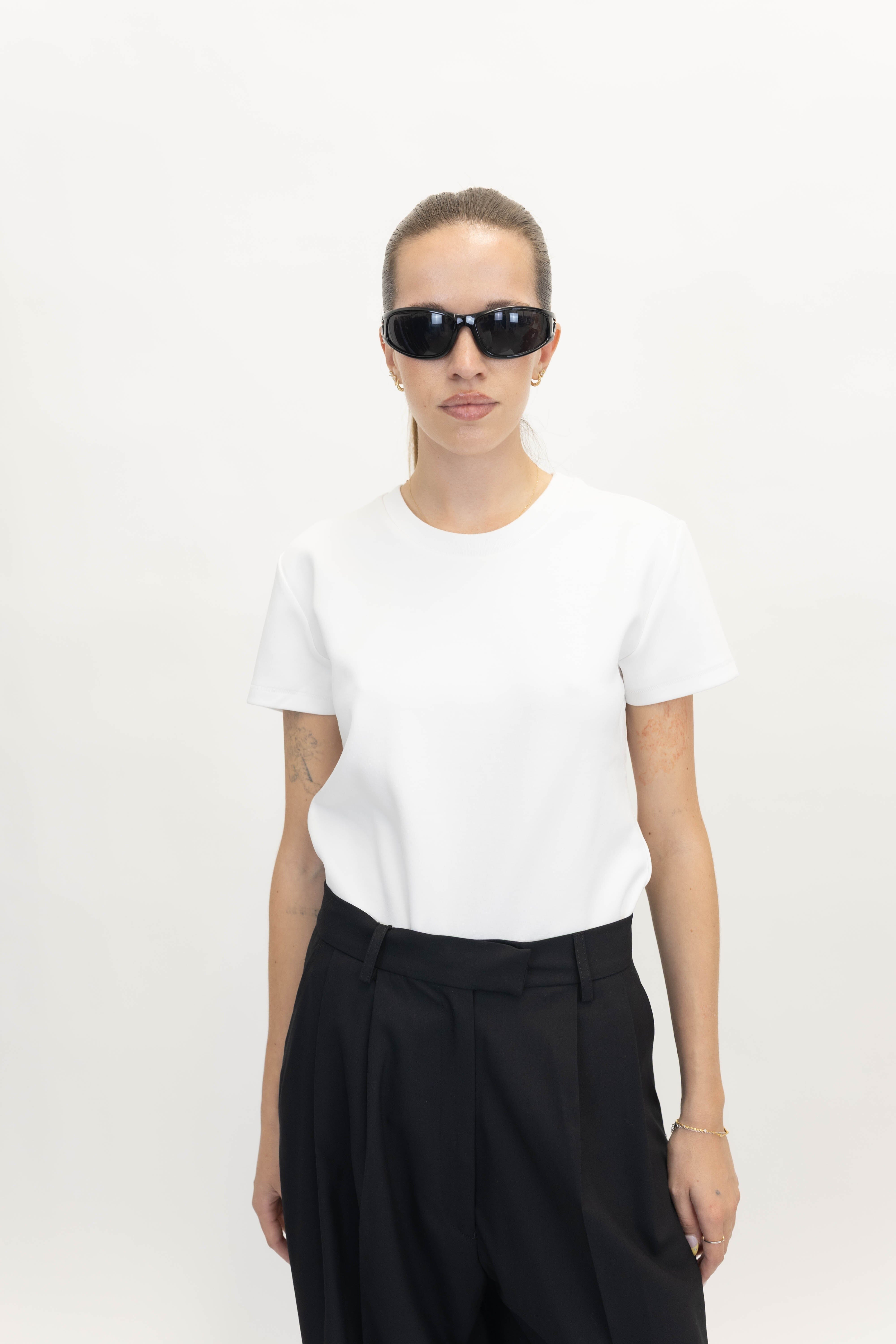 VERA T-SHIRT IN WHITE T-SHIRT WON HUNDRED 