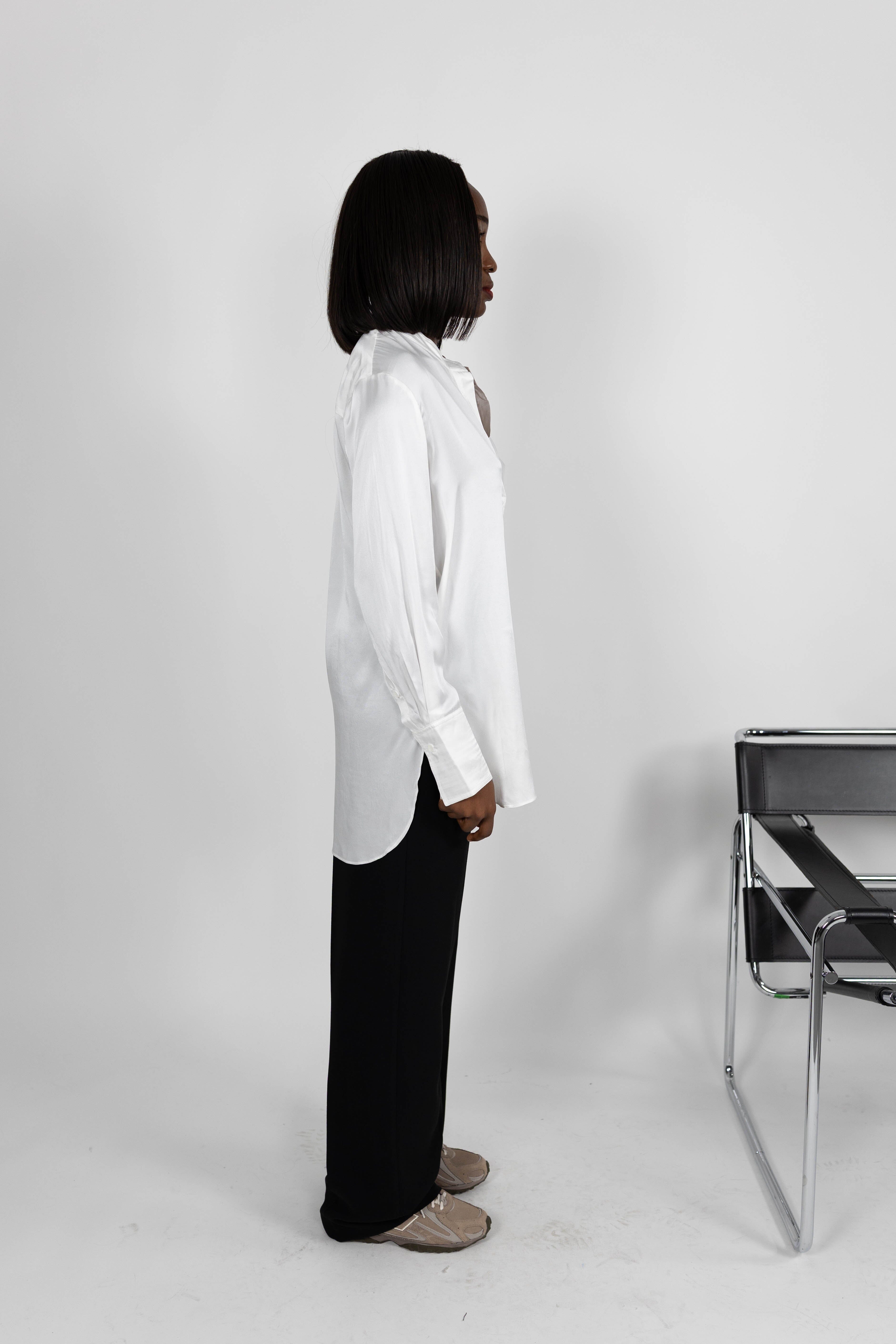 THE PERFECT SILK SHIRT SHIRT . 