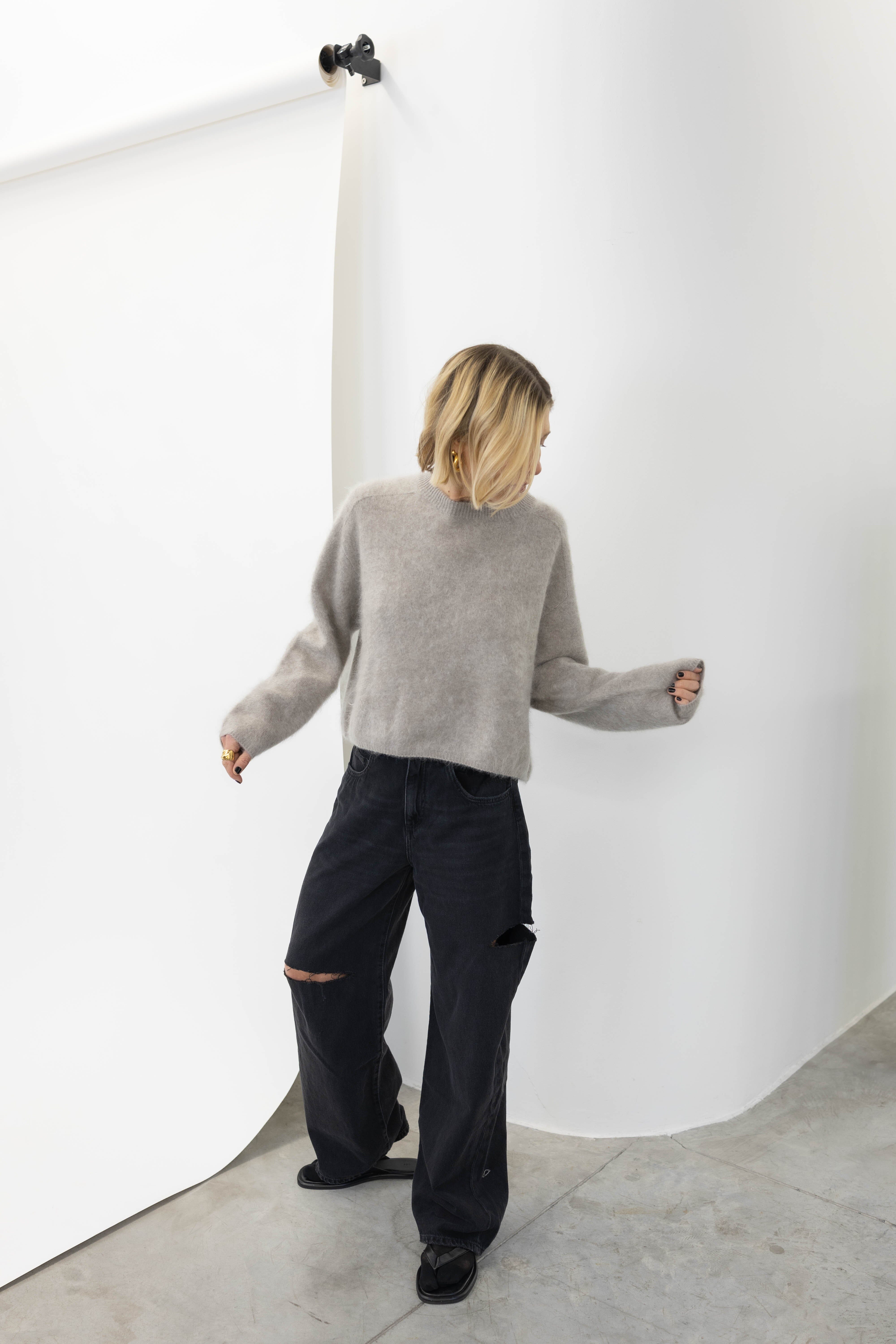 POPPY JEANS IN GRAPHITE BLACK JEANS ICON DENIM 