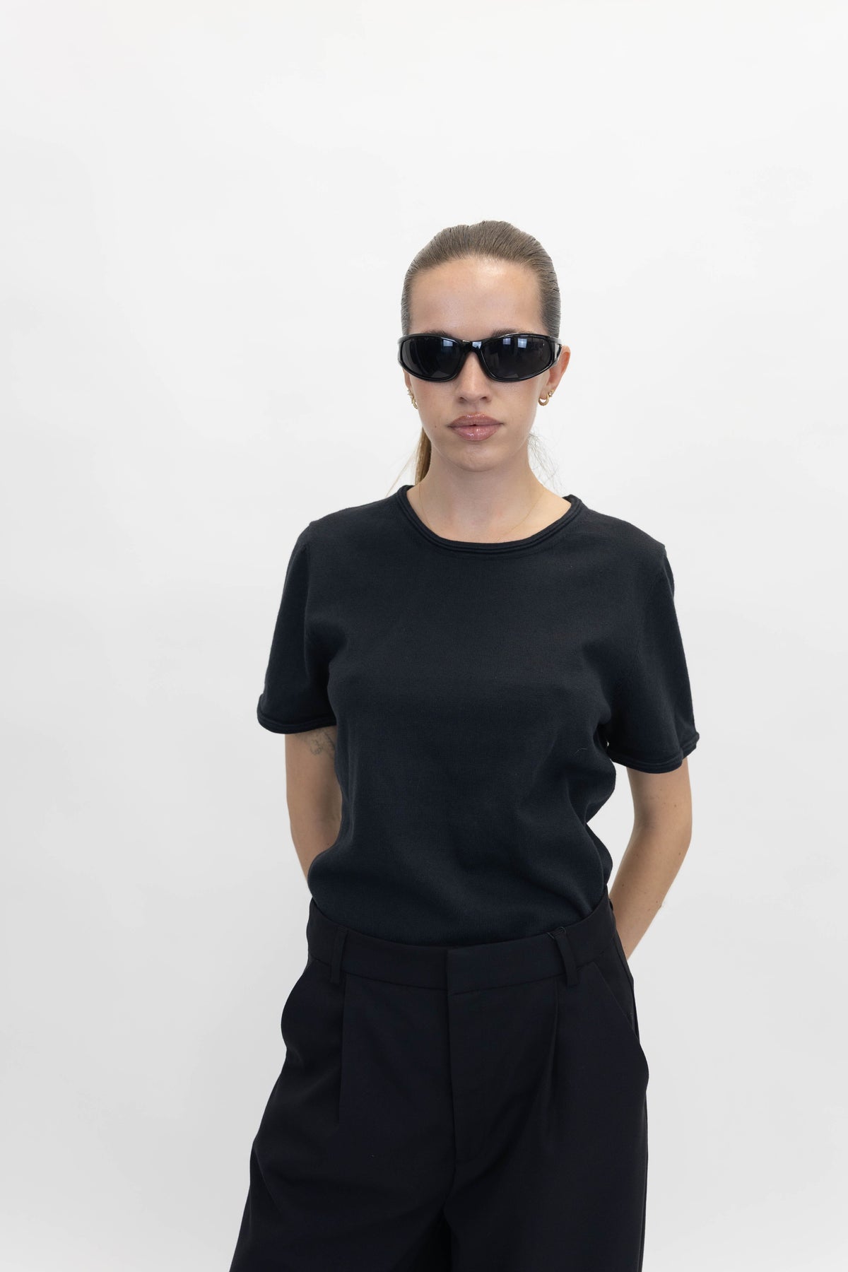 T-SHIRT IN BLACK KNIT T-SHIRT RHEA 