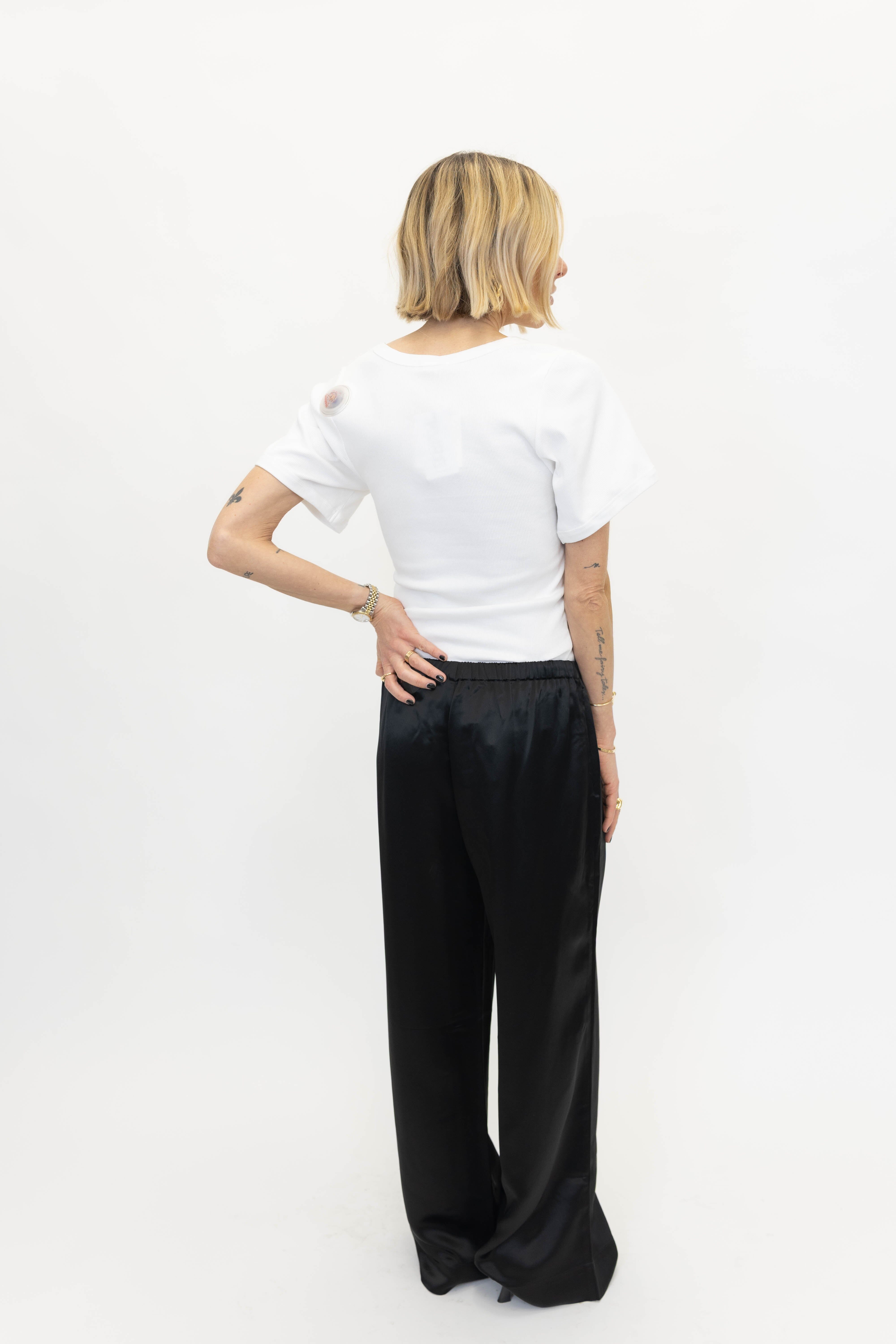 LUNAI T-SHIRT IN WHITE T-SHIRT BY MALENE BIRGER 