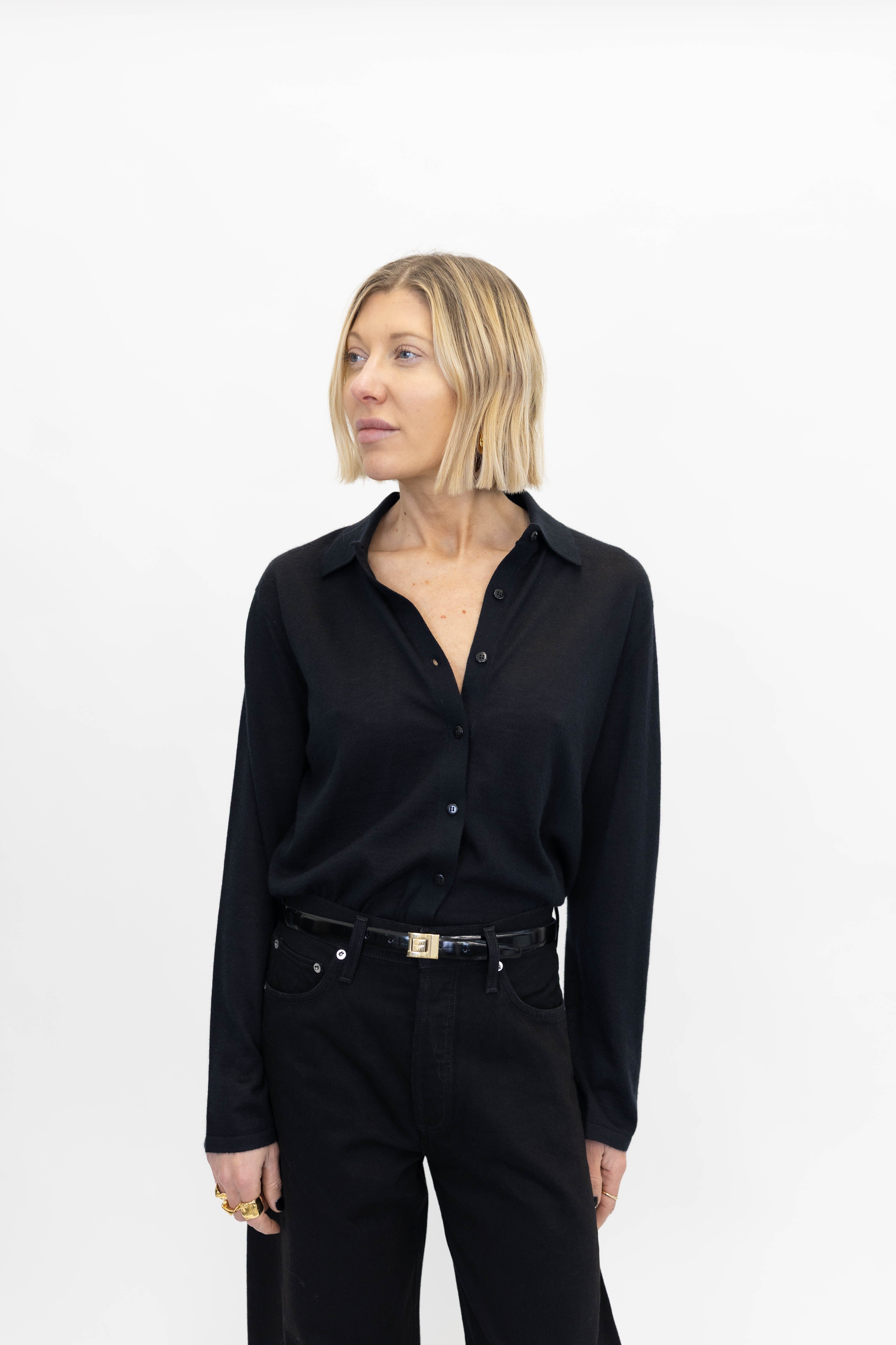 FEATHERLIGHT SHIRT IN BLACK SHIRT SOFT GOAT 