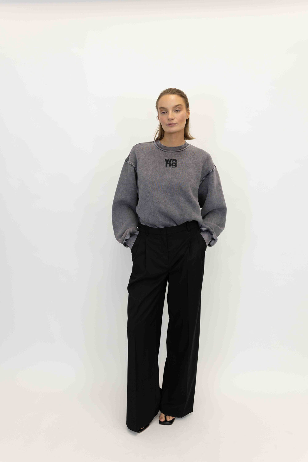 ESSENTIAL TERRY CREW SWEATSHIRT W/ PUFFPAINT LOGO IN WASHED GRANITE SWEATSHIRT ALEXANDER WANG 