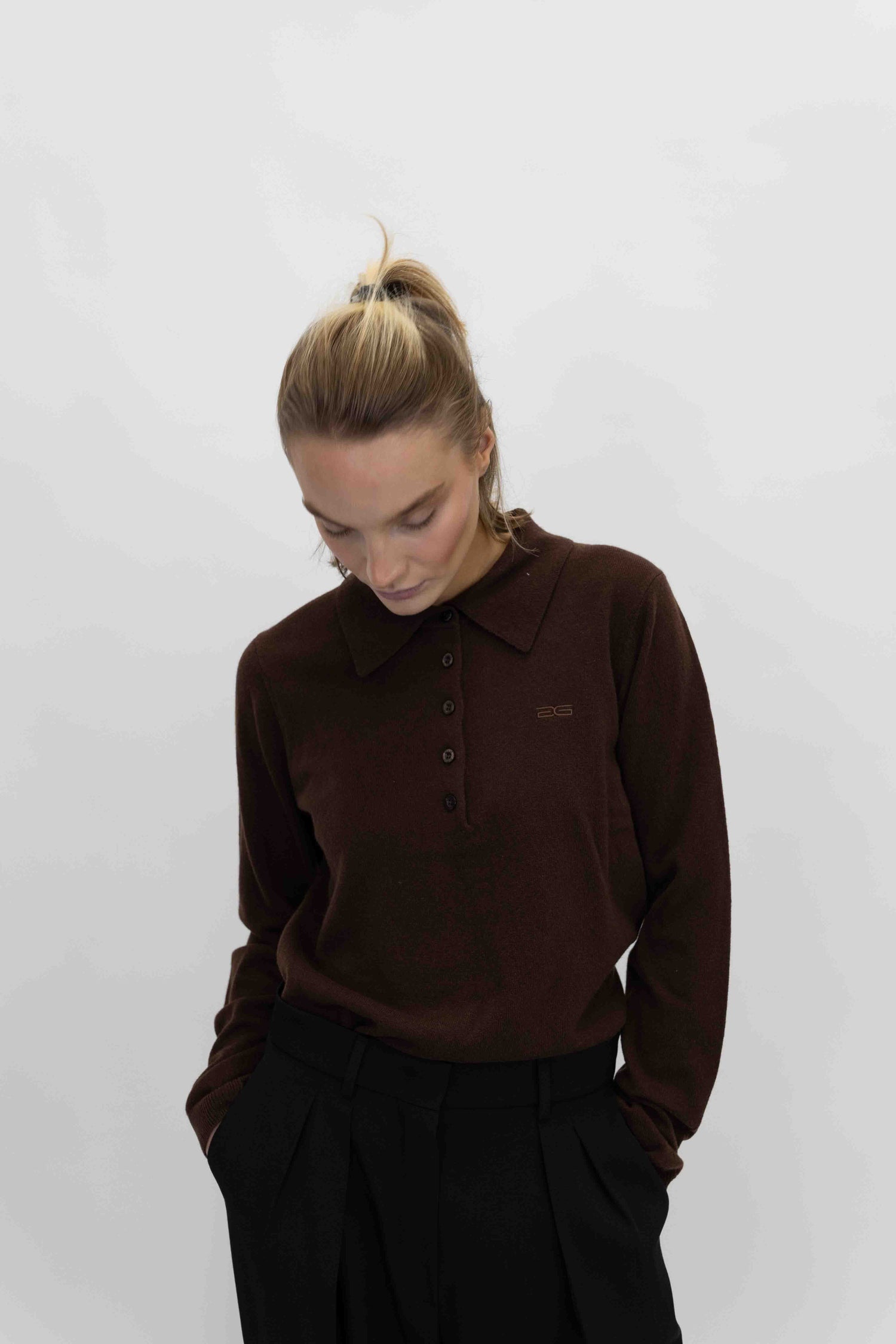 MANZI POLO PULLOVER IN DEEP BURNT BROWN PULLOVER GESTUZ 