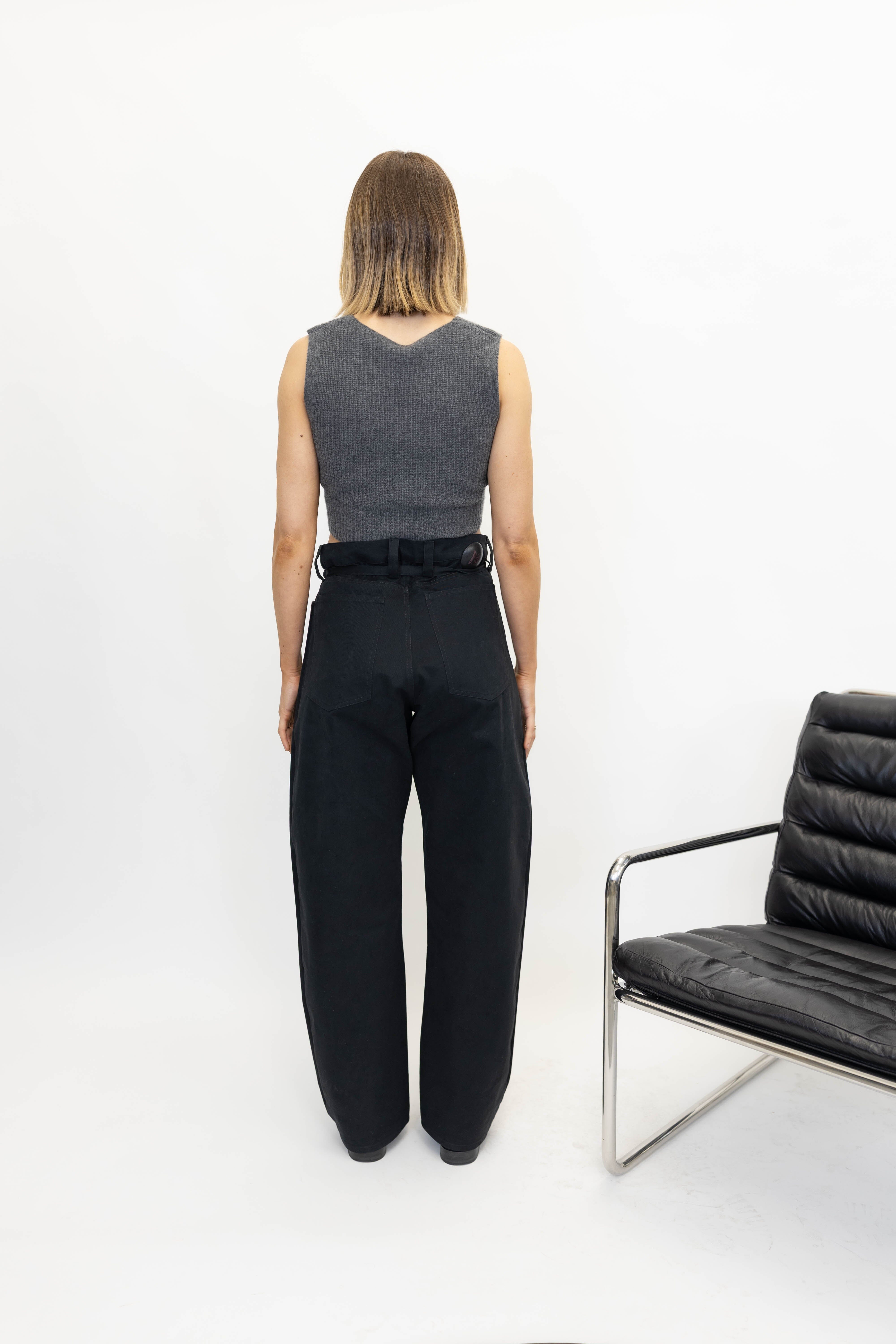 COMO KNIT VEST IN GREY VEST THE GARMENT 