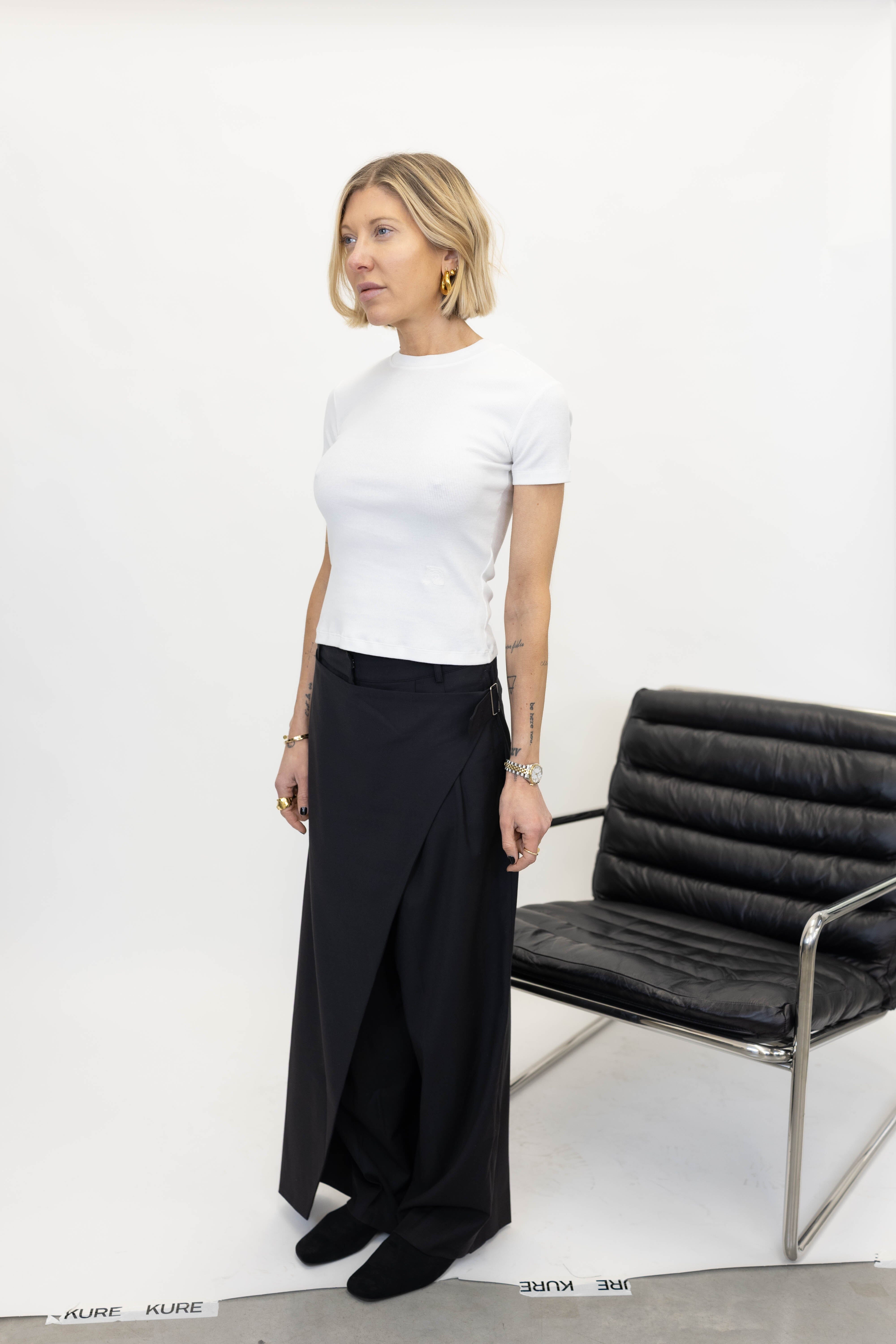 AXTON COTTON RIB CROPPED TEE IN OFF WHITE TEES NANUSHKA 