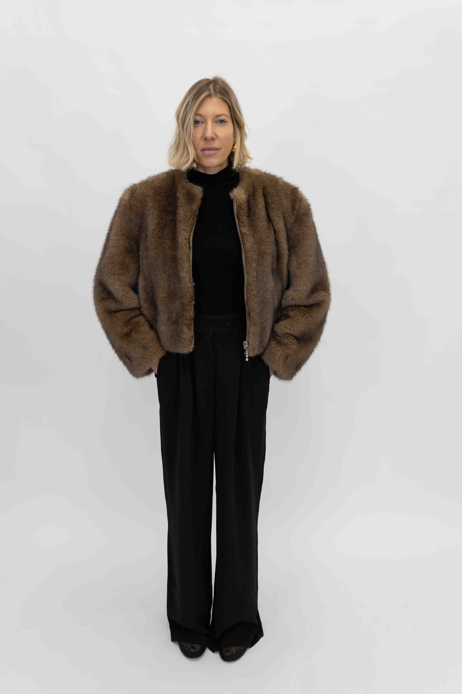 KARLY JACKET IN NATURAL JACKET STAND STUDIO 