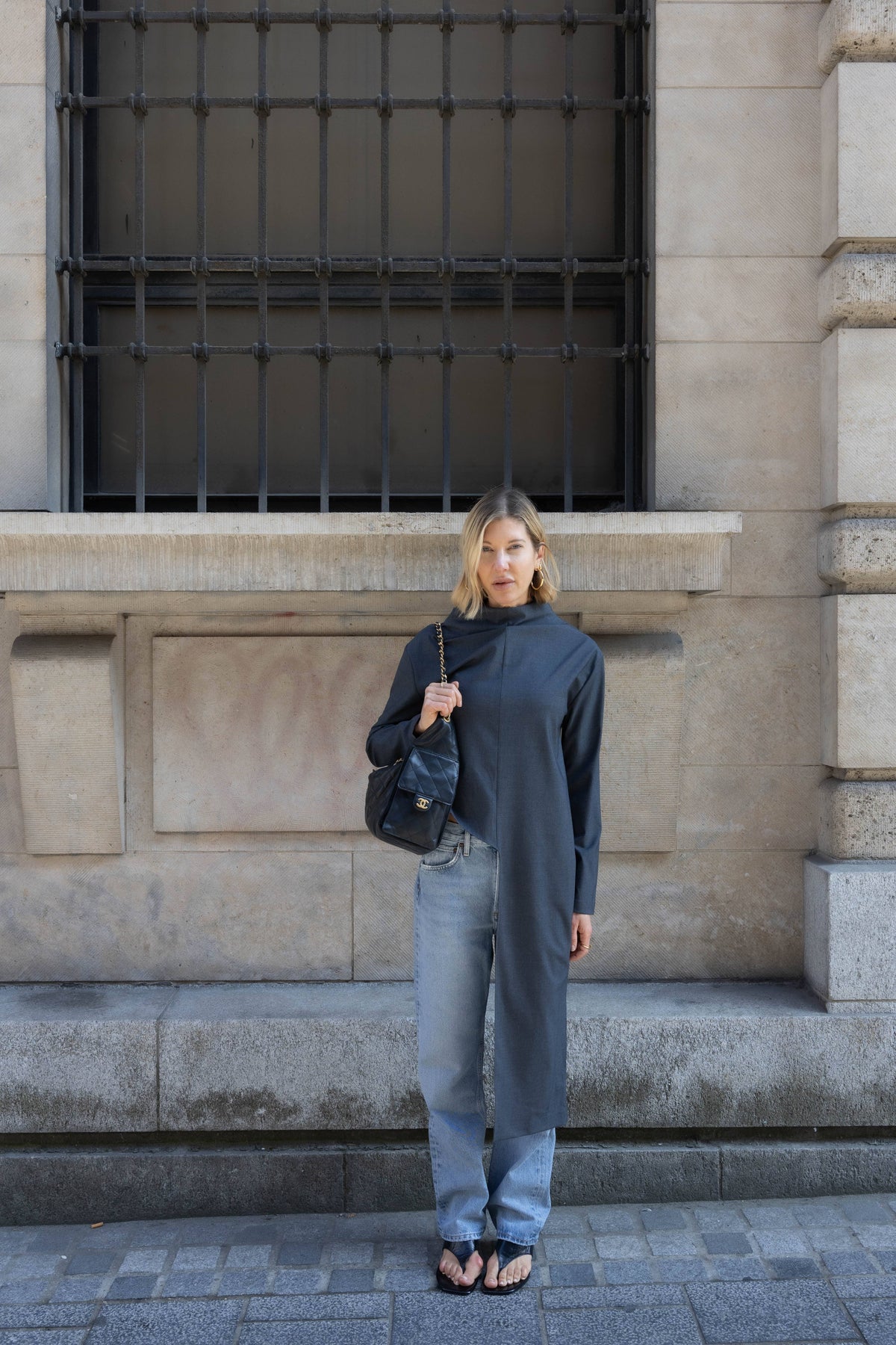 ASYMETRIC TOP IN GREY TOP STUDIO CUT 