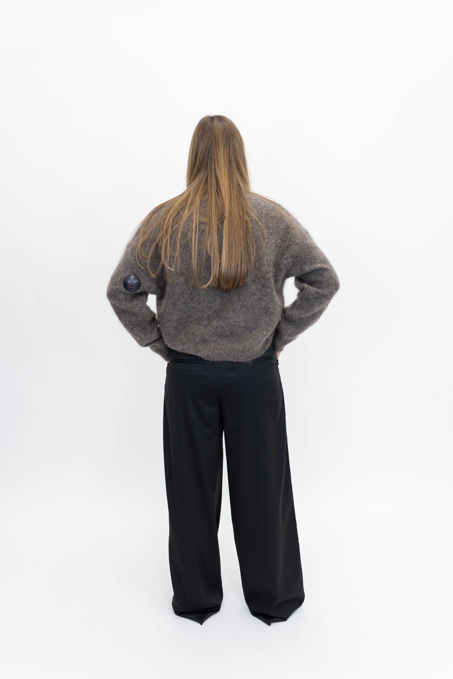 COCOON SUITING PANTS IN BLACK PANTS REMAIN 
