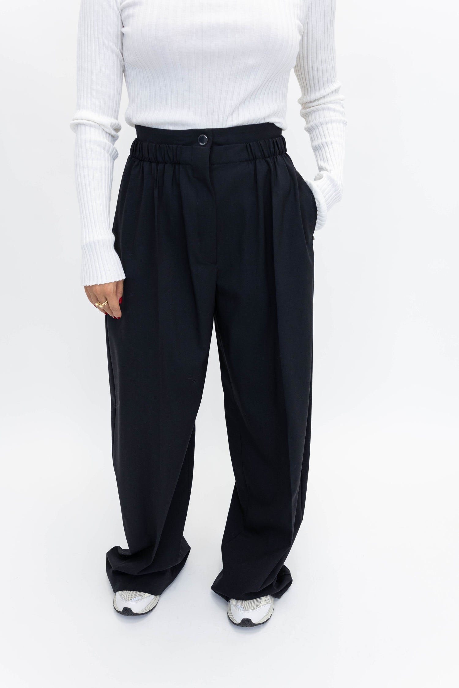 QUITO PANTS IN BLACK PANTS MAXMARA 