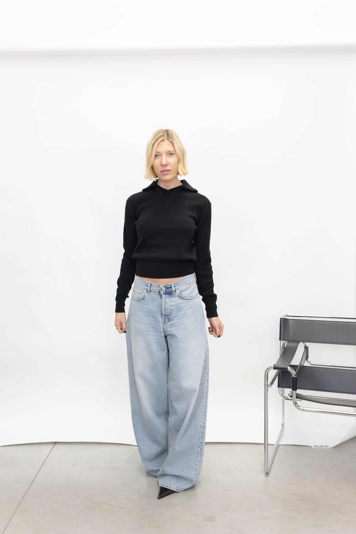 LS DOUBLE COLLAR V-NECK SWEATER IN BLACK SWEATER ALEXANDER WANG 