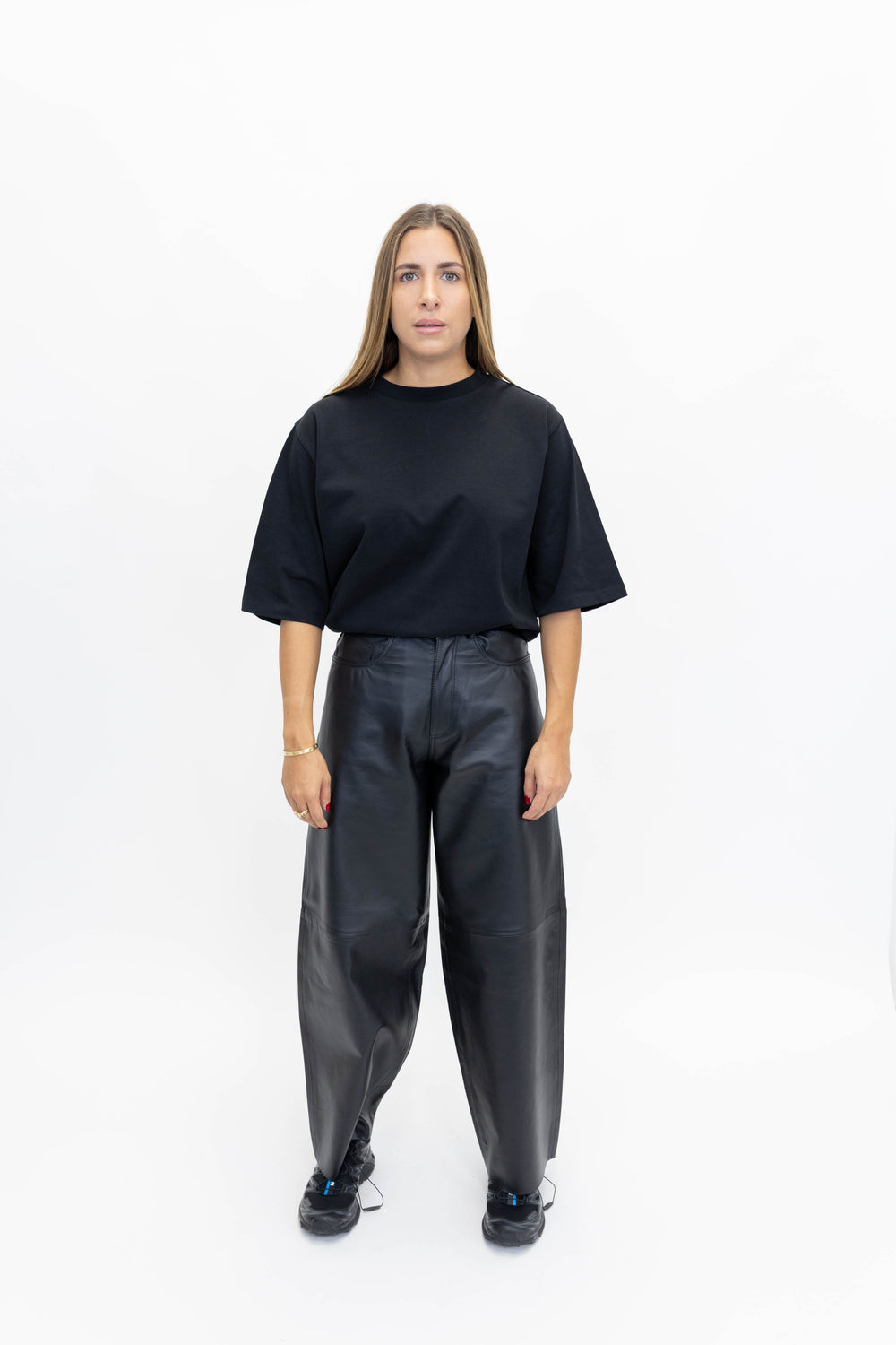 OVERSIZED COTTON T- SHIRT IN BLACK TEES ROHE 