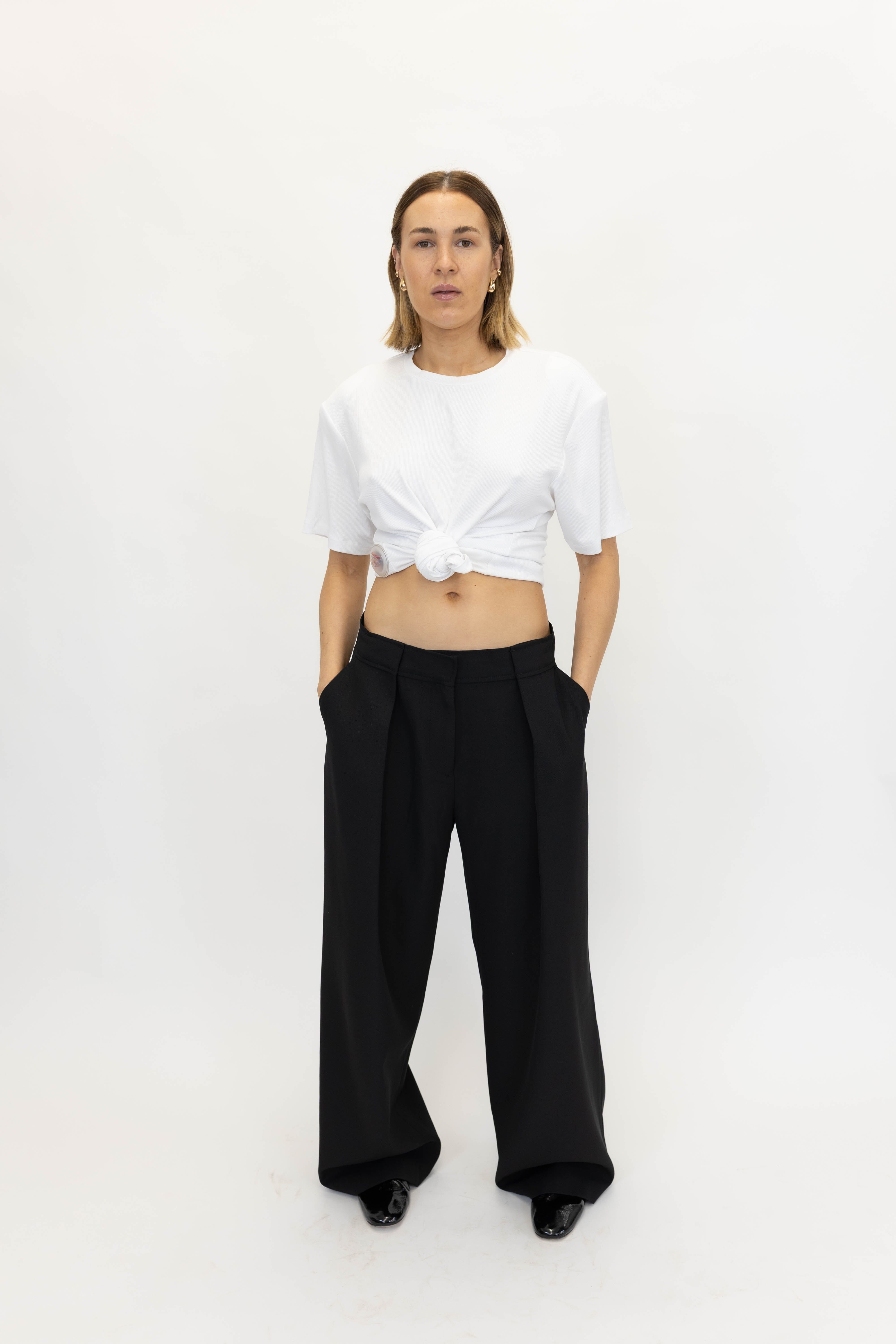 TONI TEE WITH FRONT BOW AND SHOULDER PADS T-SHIRT KURE 