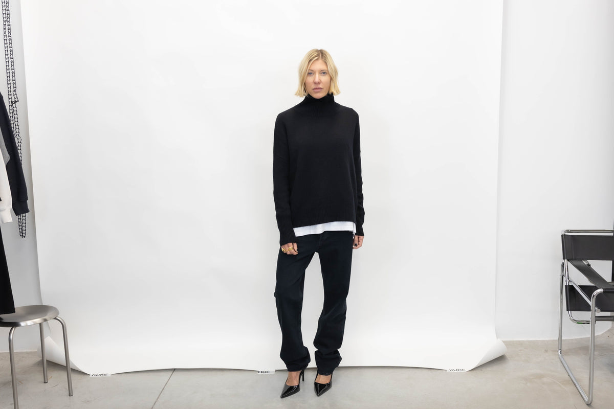 HEIDI CASHMERE ROLL NECK SWEATER SWEATER LISA YANG 