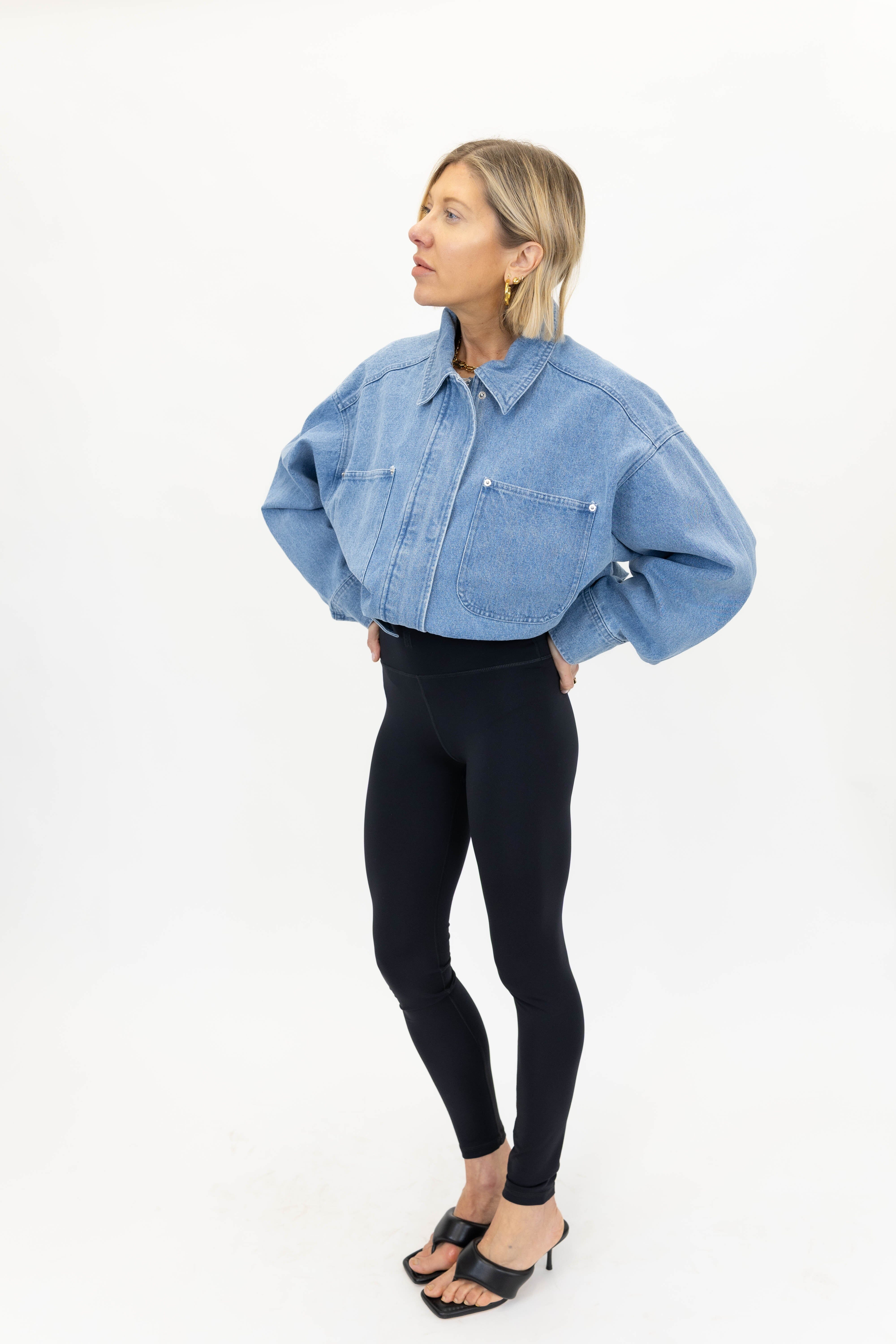 MERCER DENIM JACKET IN BLUE VINTAGE JACKET ONE&OTHER 