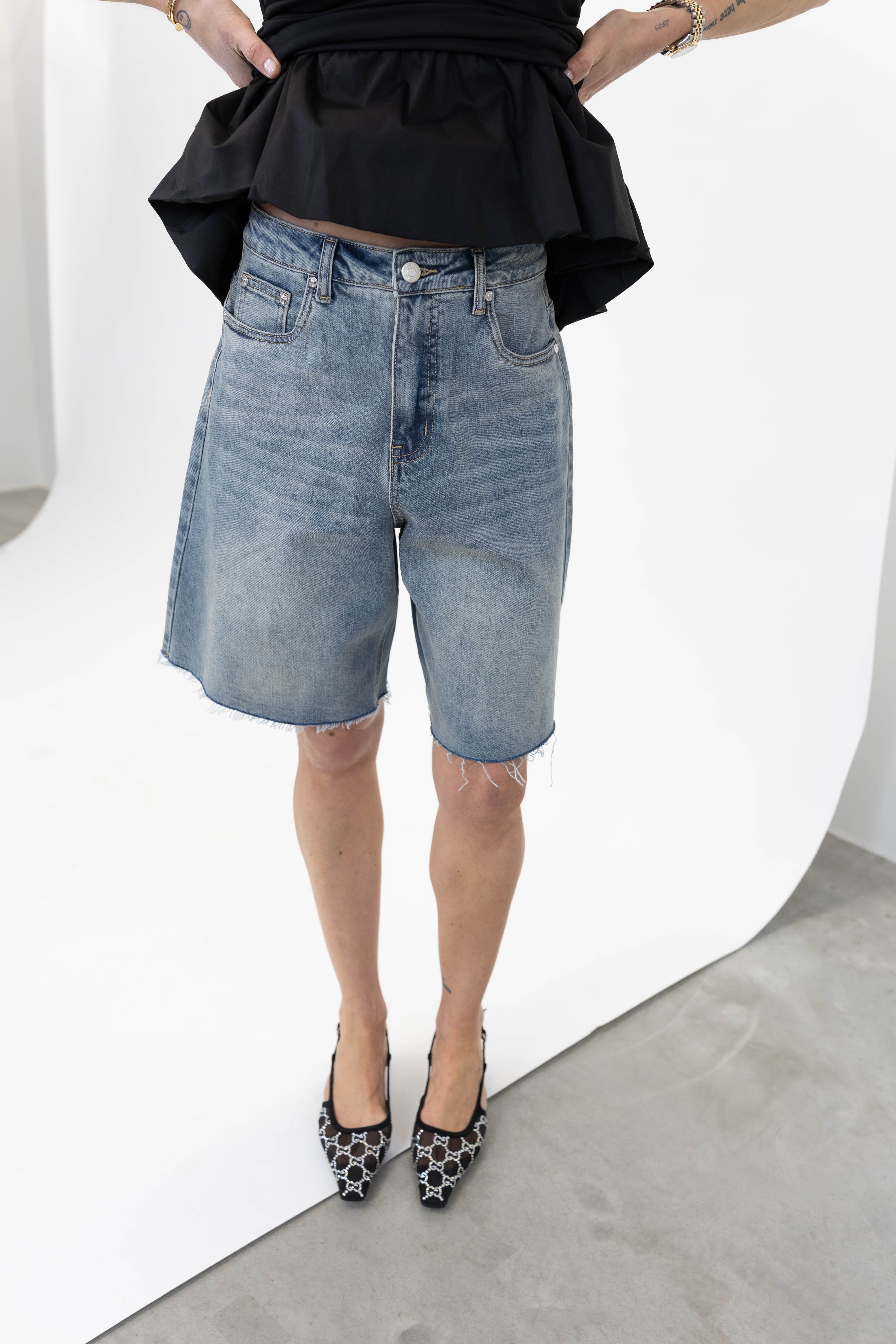 NOMA DENIM BERMUDA SHORTS SHORT GESTUZ 