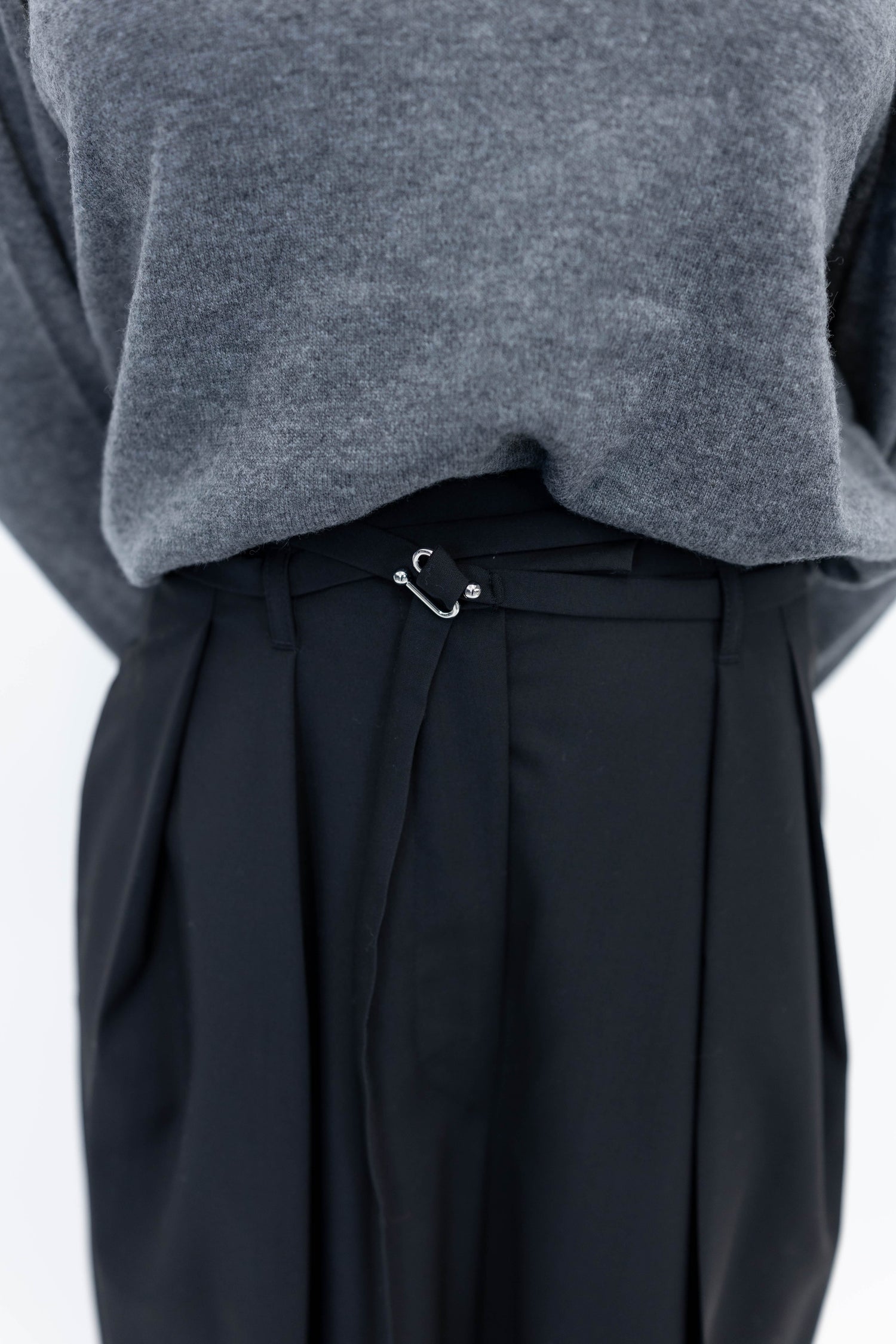 BAUTTA PANTS IN BLACK PANTS MAXMARA 