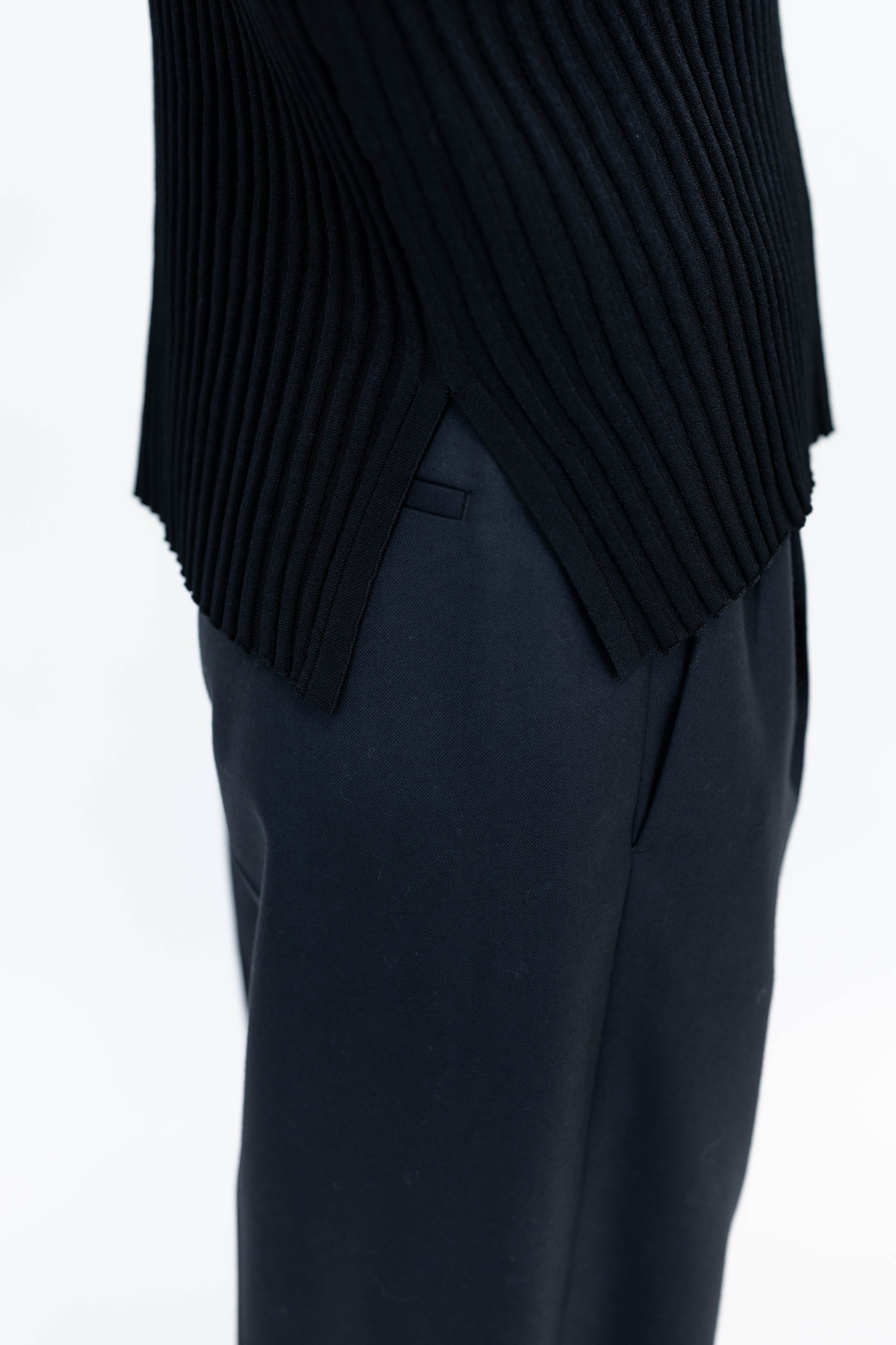 KASSIS KNITTED TOP IN PLISSE STITCH IN BLACK TOP CHRISTIAN WIJNANTS 