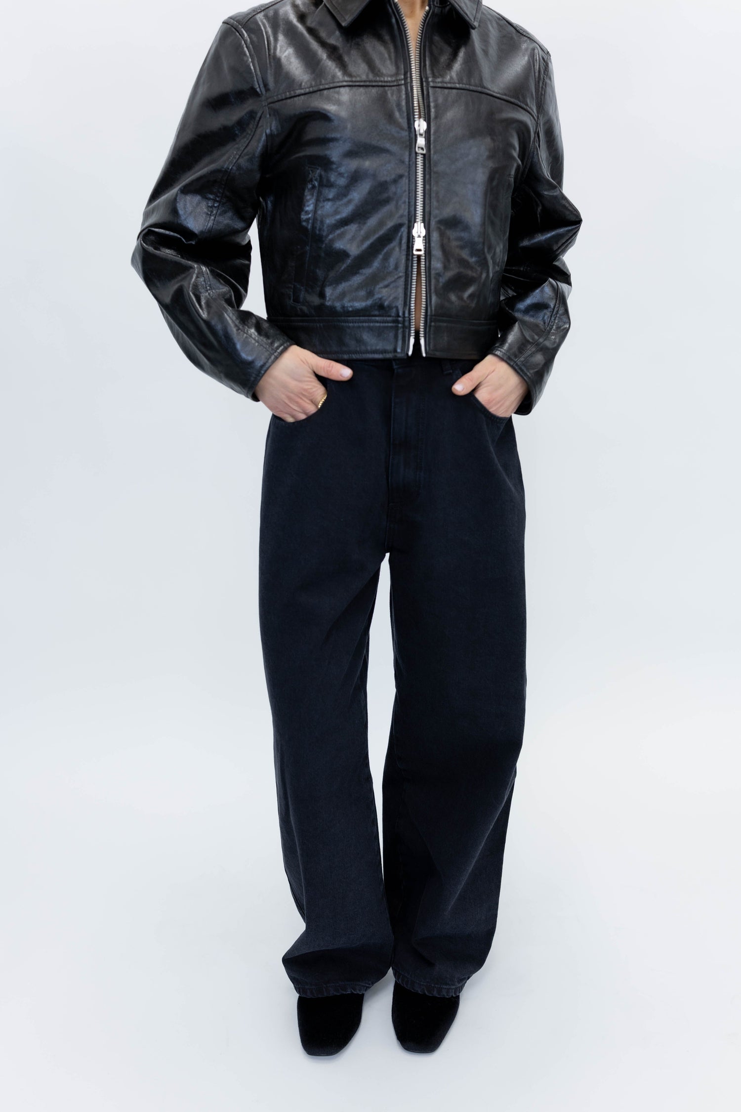 BARREL LEG DENIM IN BLACK JEANS ROHE 