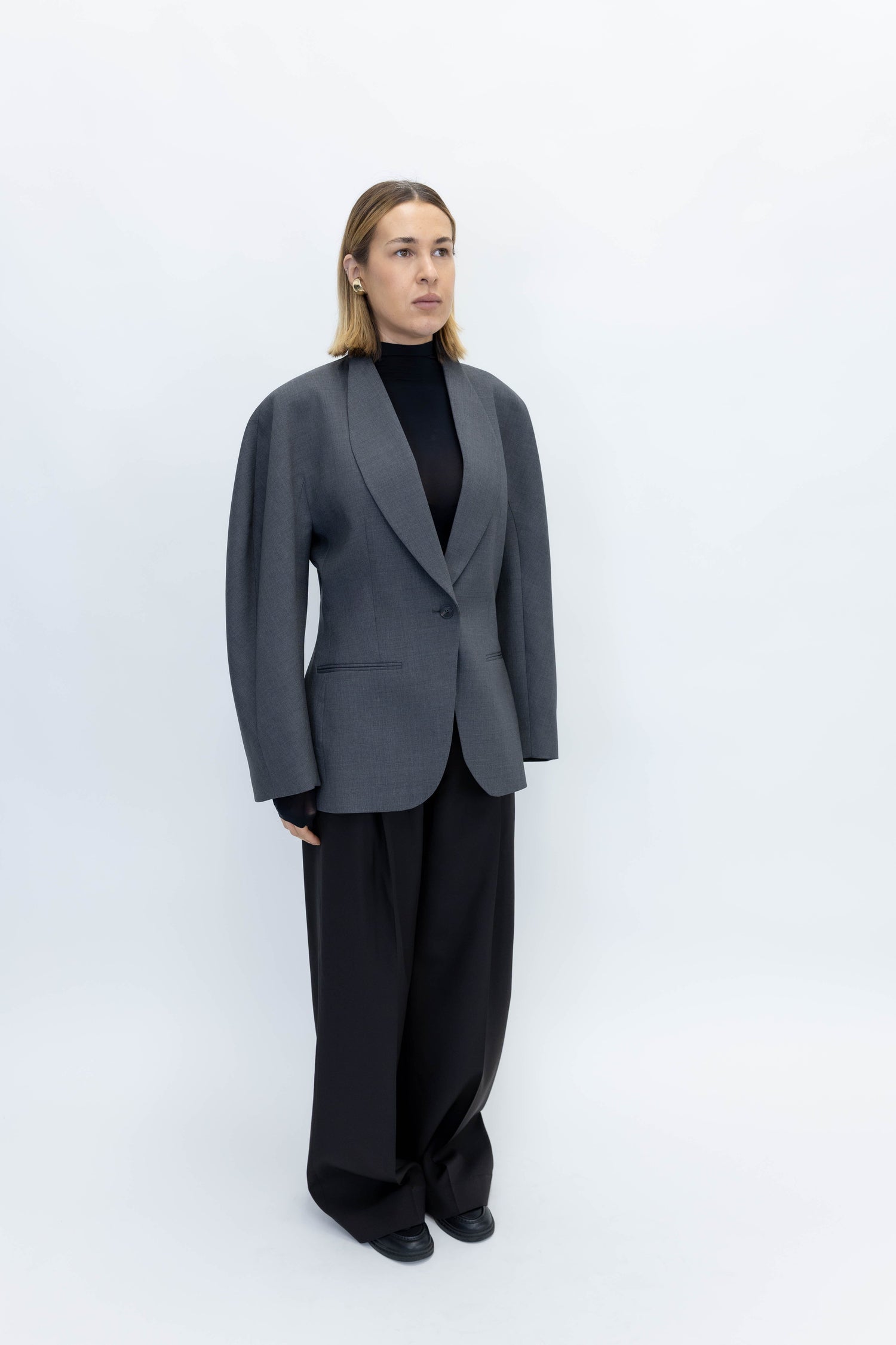 BALLOON WAISTED BLAZER IN DARK GREY BLAZER ROHE 