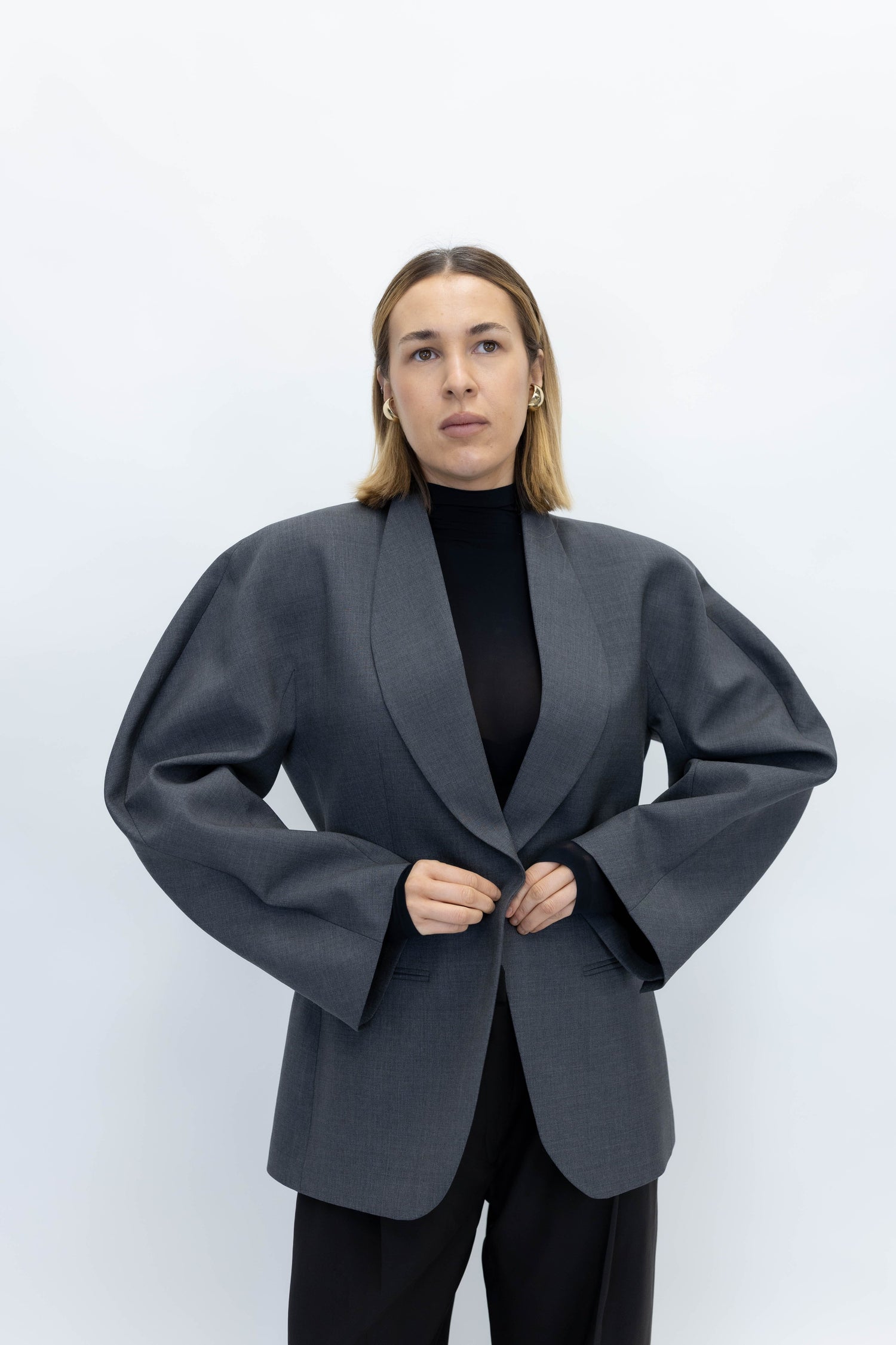 BALLOON WAISTED BLAZER IN DARK GREY BLAZER ROHE 