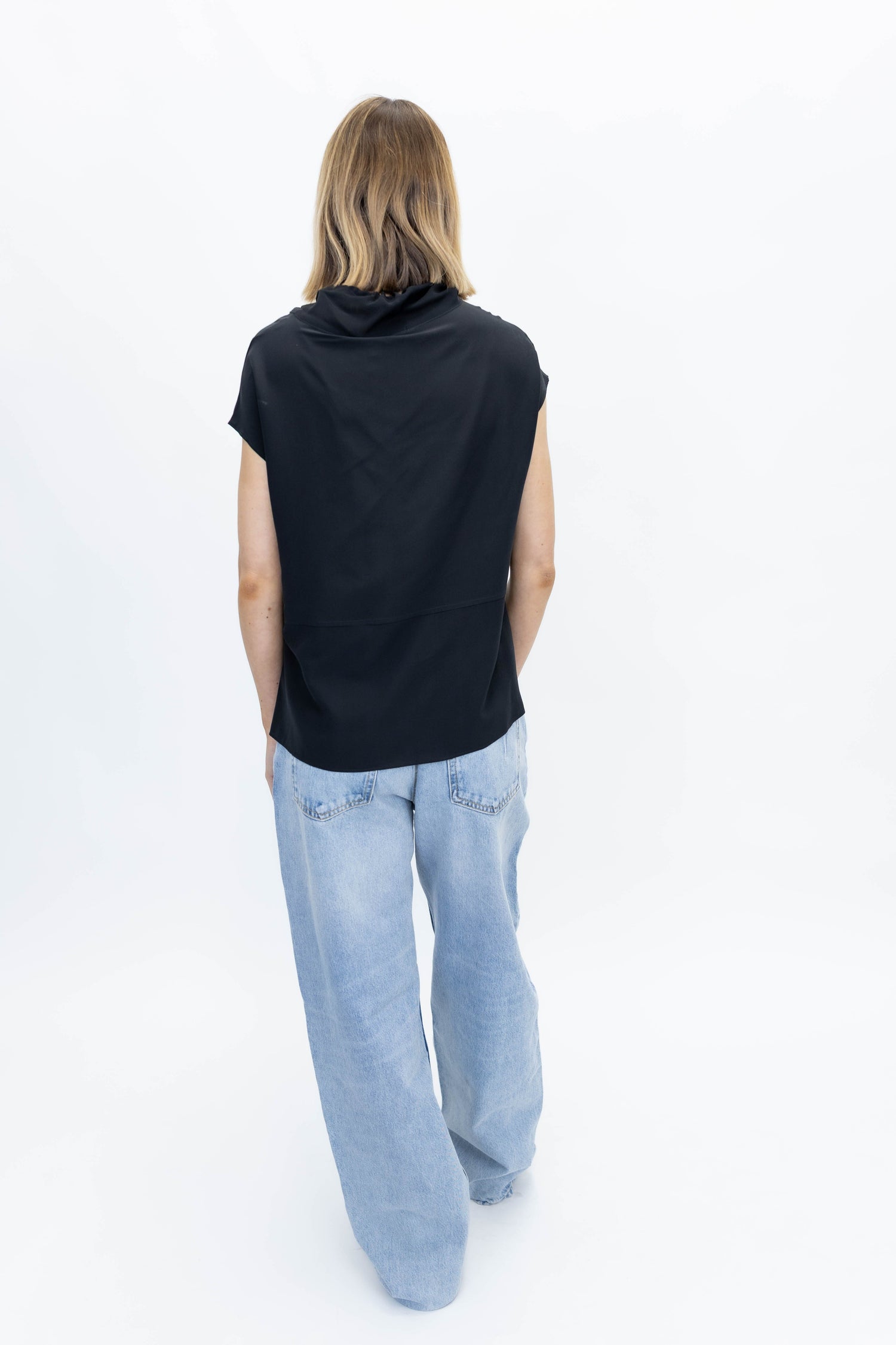 SOPHIE SILK TOP IN BLACK TOP ONE&OTHER 