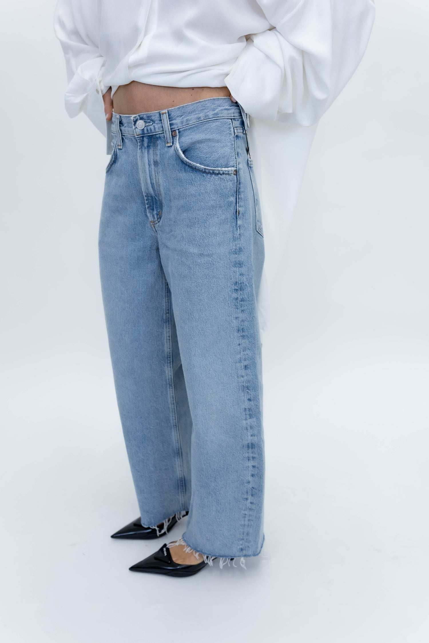 LOW CURVE FRAY IN FORCE JEANS AGOLDE 