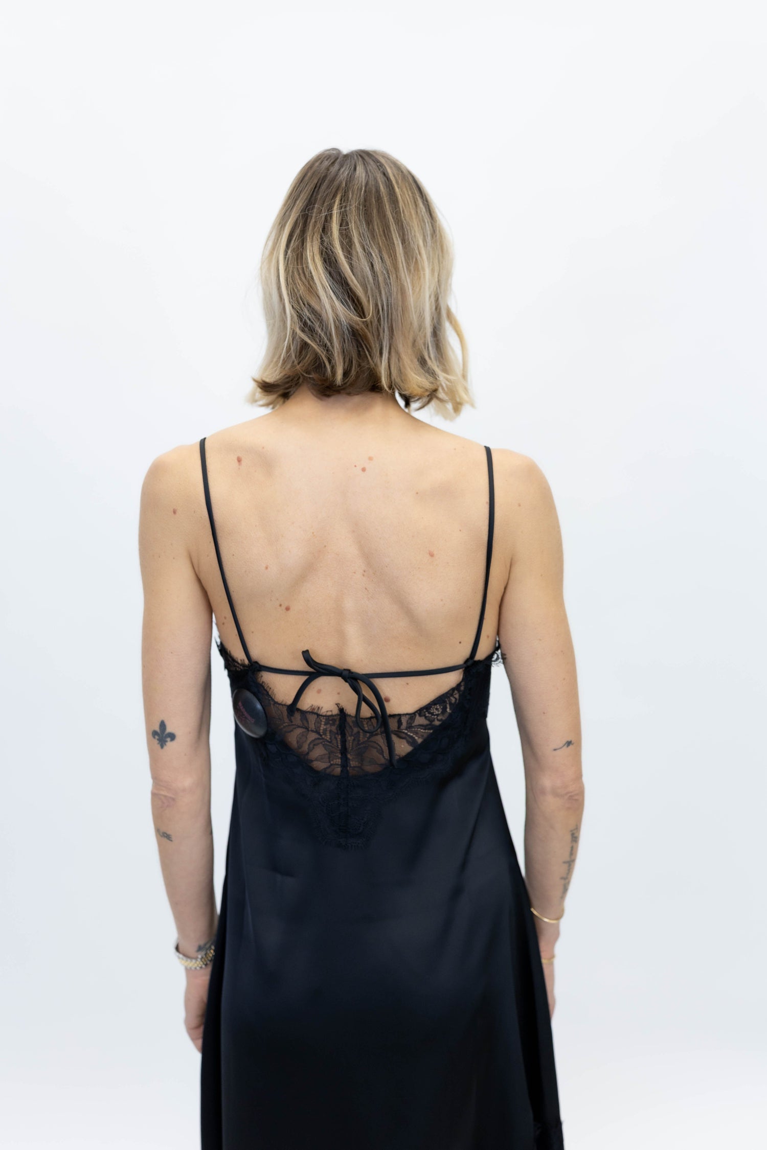 LALOU DRESS IN BLACK DRESS GESTUZ 