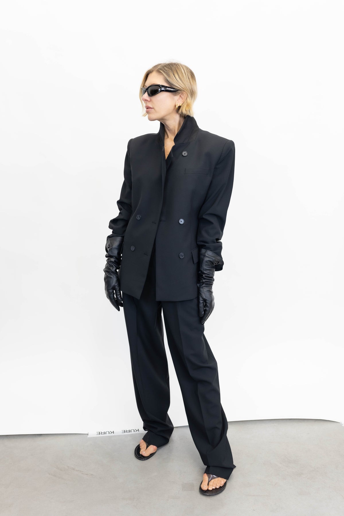 BLUFF JACKET IN BLACK JACKET IRO 