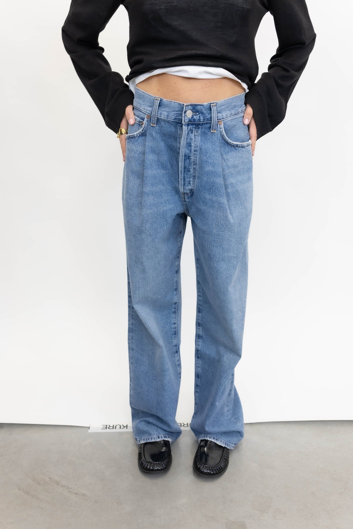 FRANKA PLEAT BAGGY IN MANTRA JEANS AGOLDE 