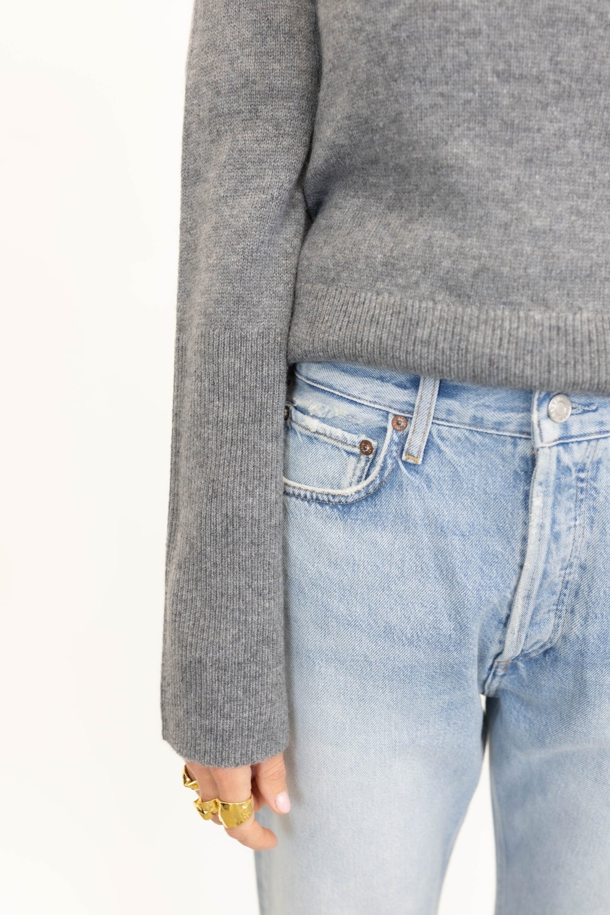HANNAH SWEATER IN GREY KNIT BY MALENE BIRGER 
